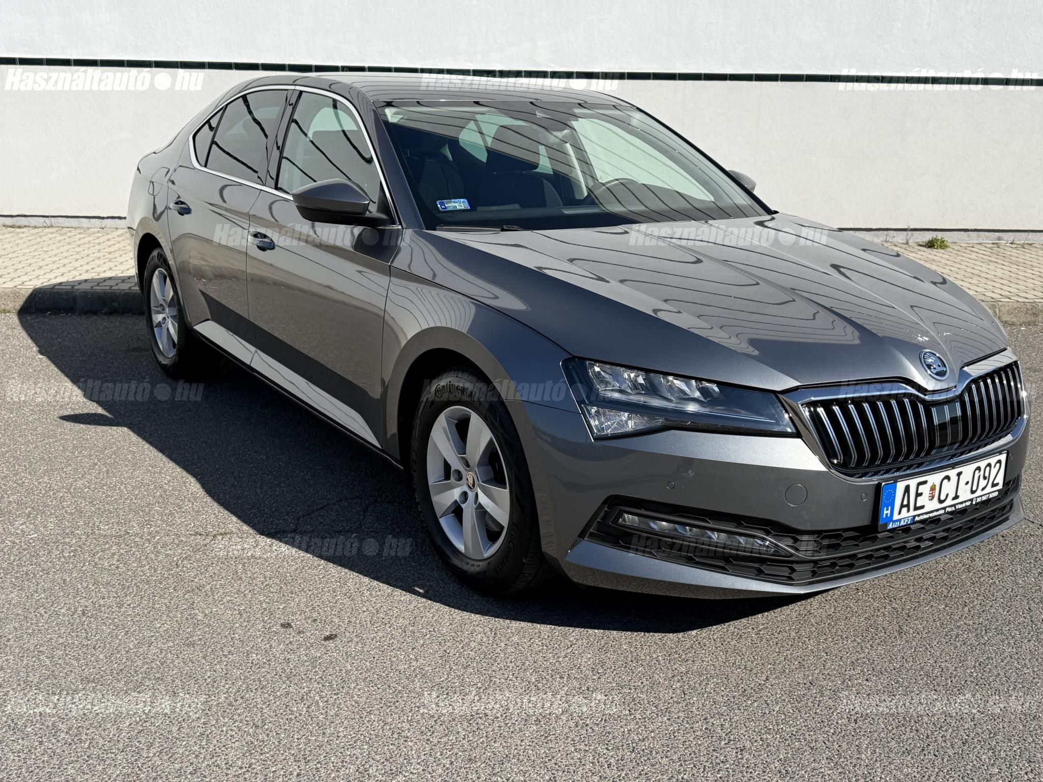 SKODA SUPERB 2023/6 - 1