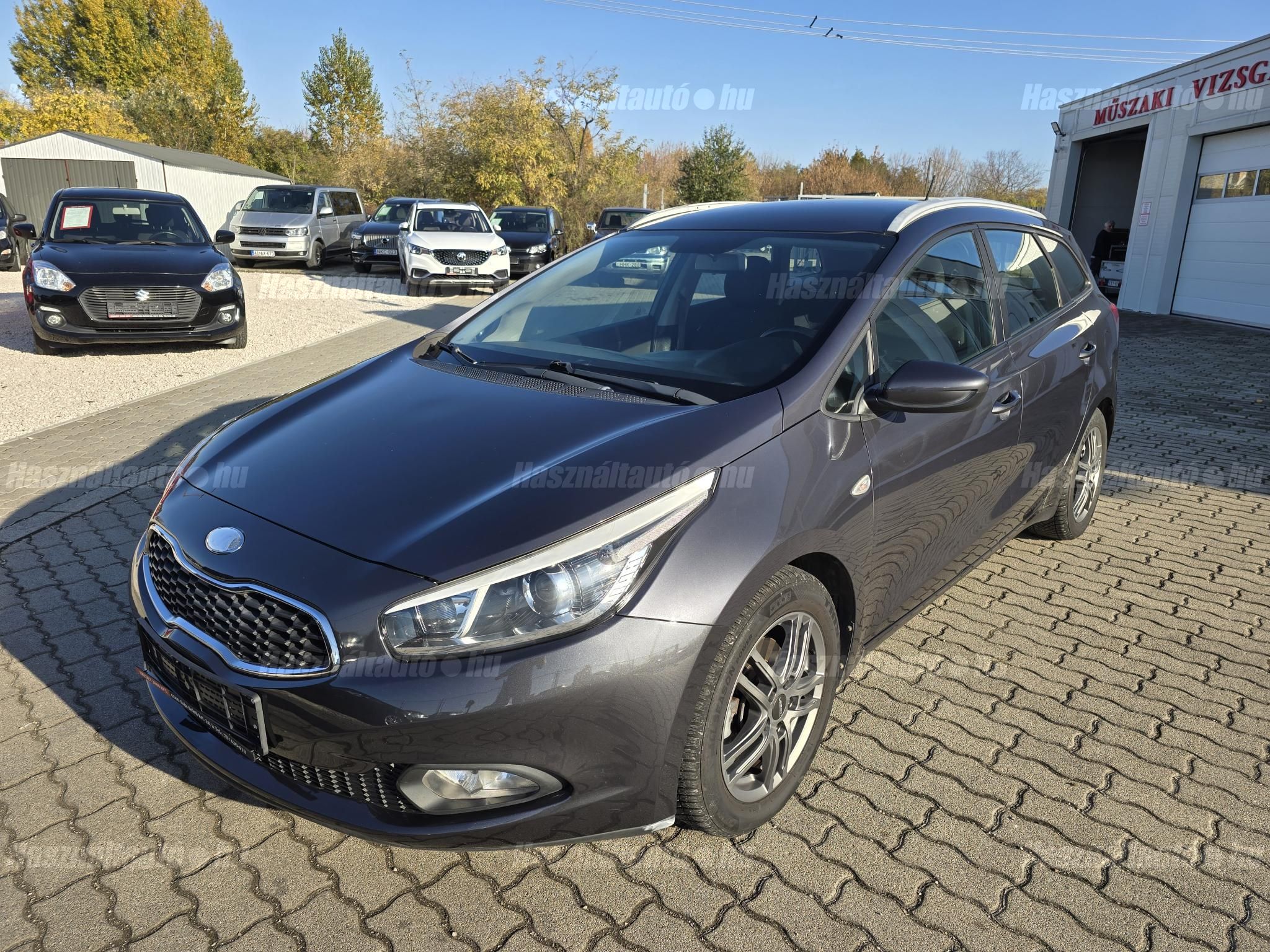 KIA CEE'D 2013/4 - 1