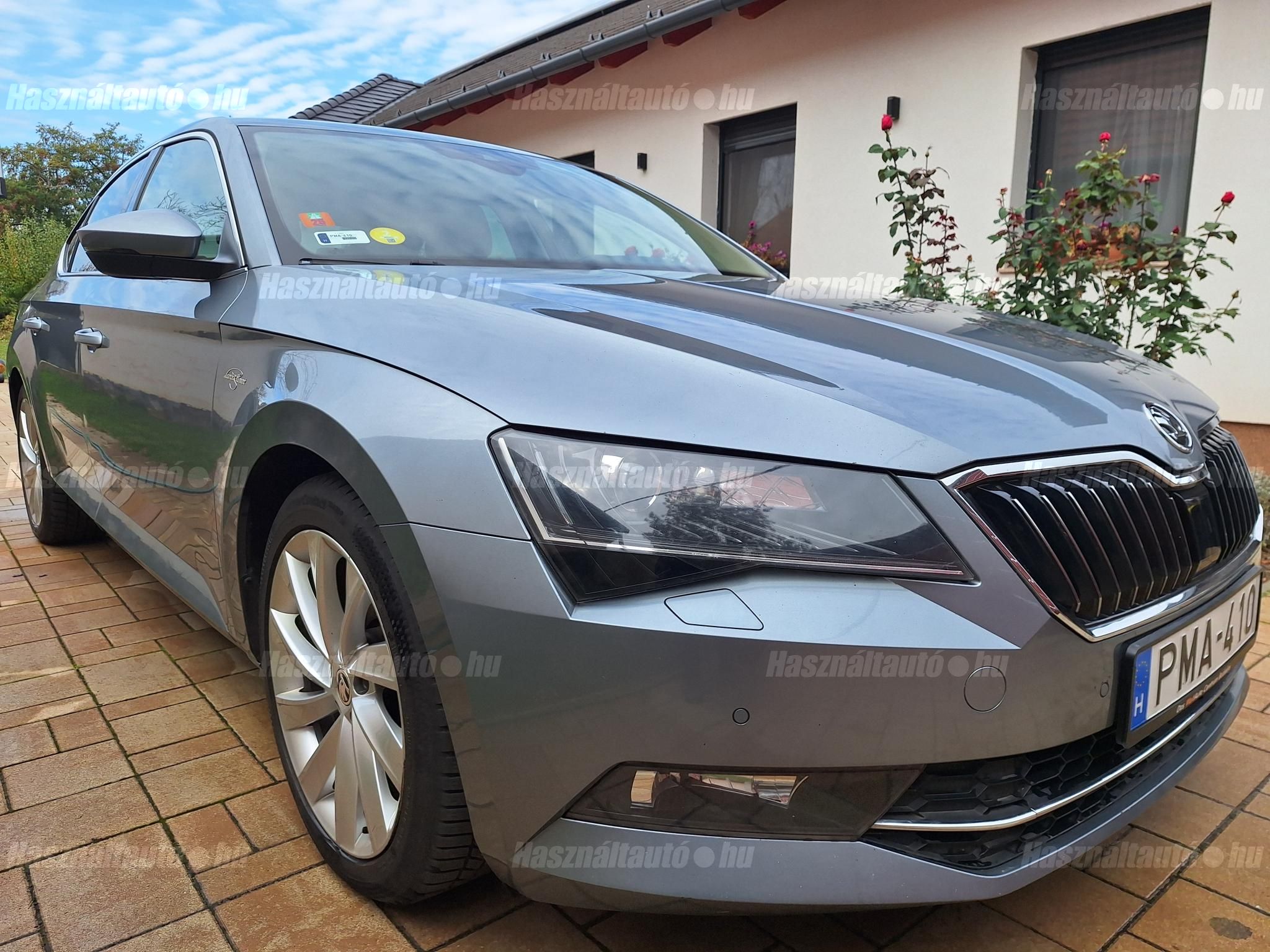 SKODA SUPERB 2017/12 - 1