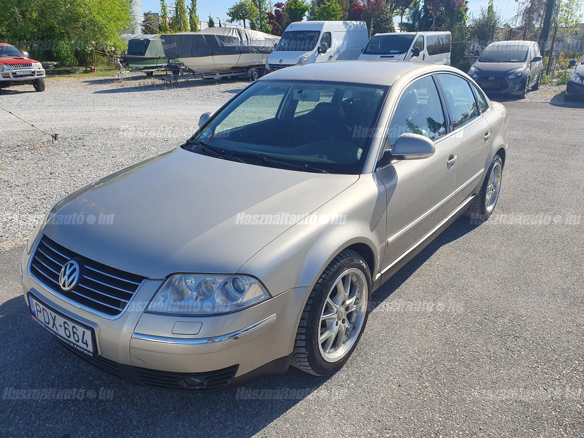 VOLKSWAGEN PASSAT V 2004/9 - 1