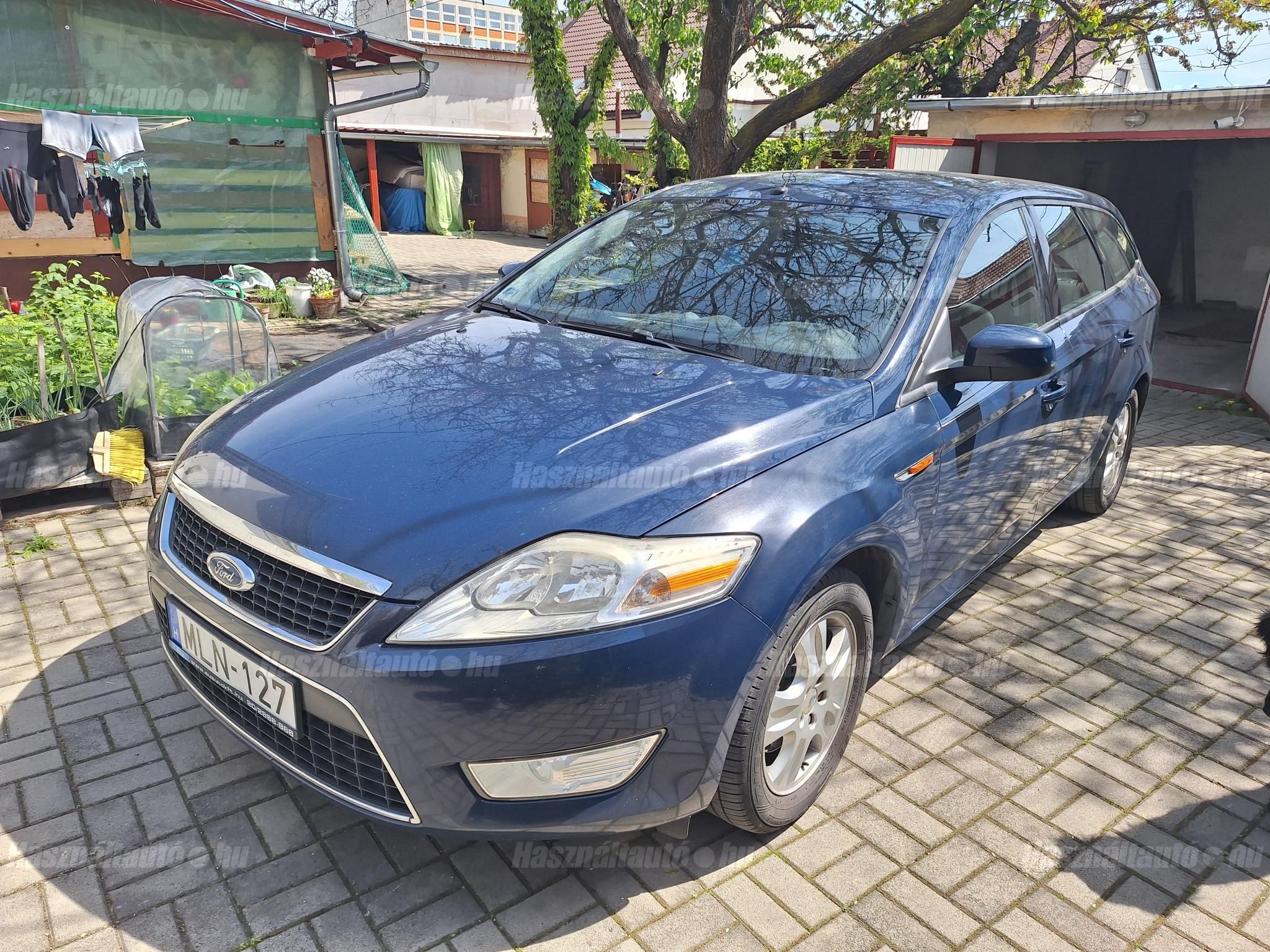 FORD MONDEO 2010/9 - 1
