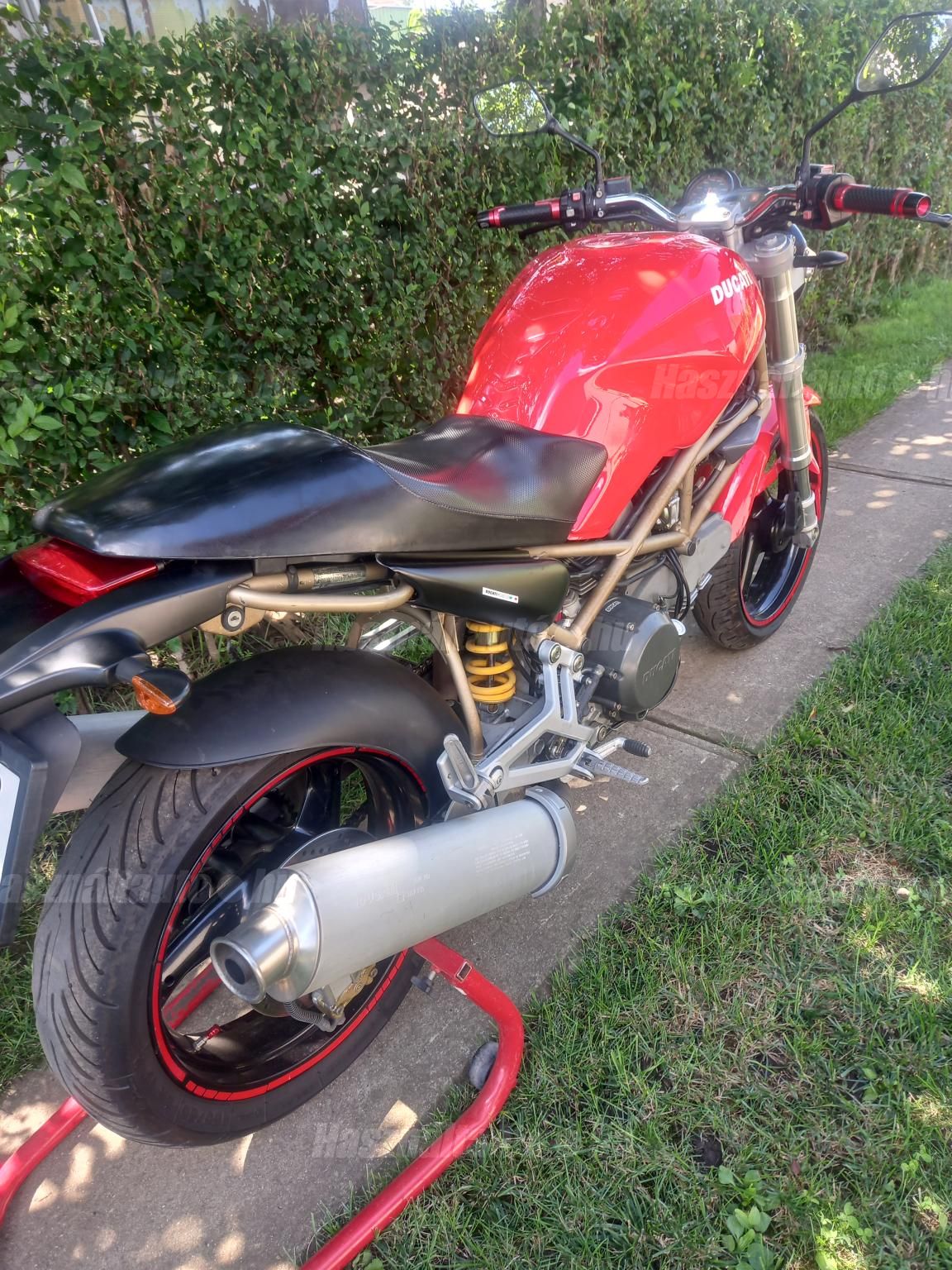DUCATI MONSTER 2000 - 1
