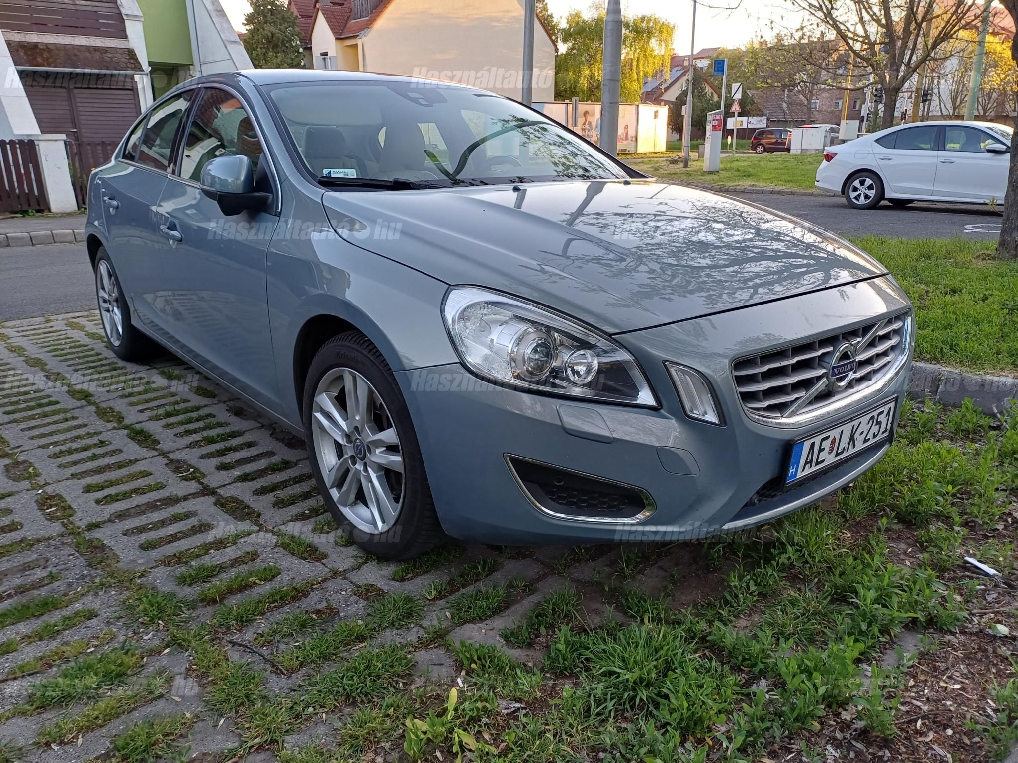 VOLVO S60 2011/3 - 1