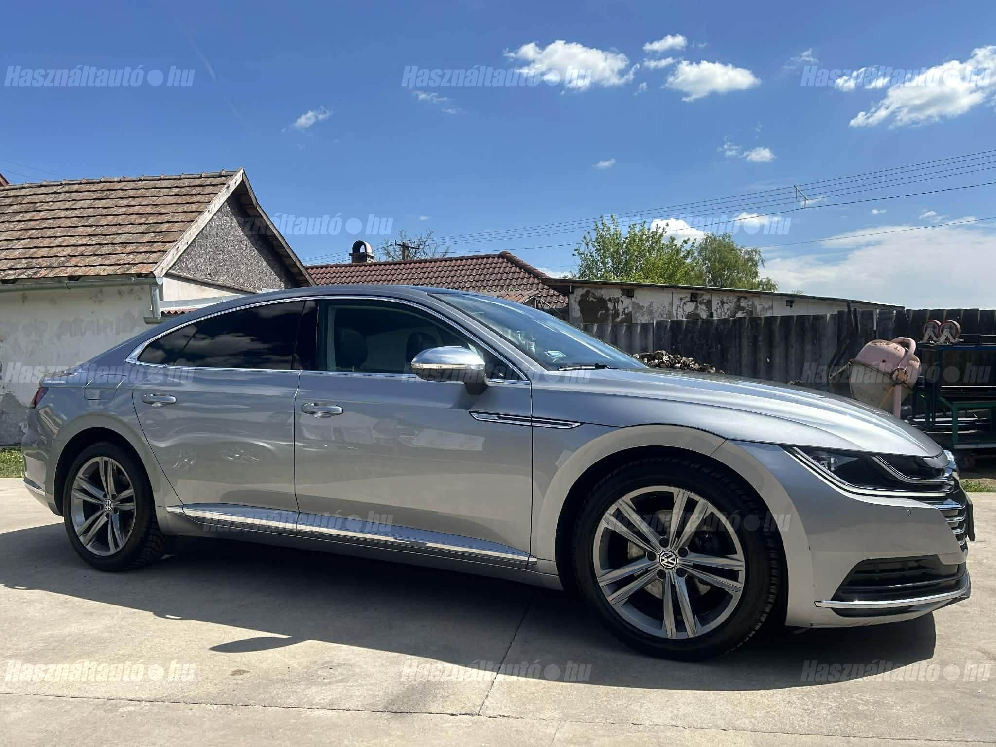 VOLKSWAGEN ARTEON 2018/10 - 1