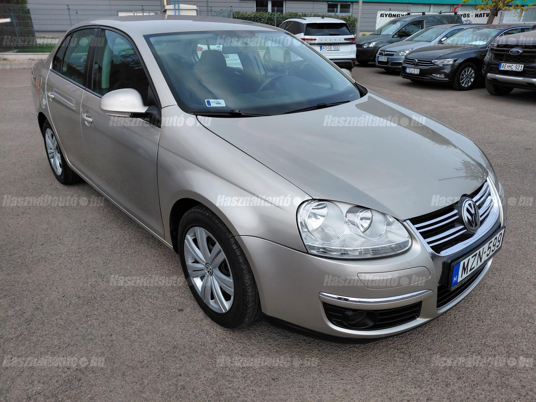 VOLKSWAGEN JETTA 2009/5 - 1