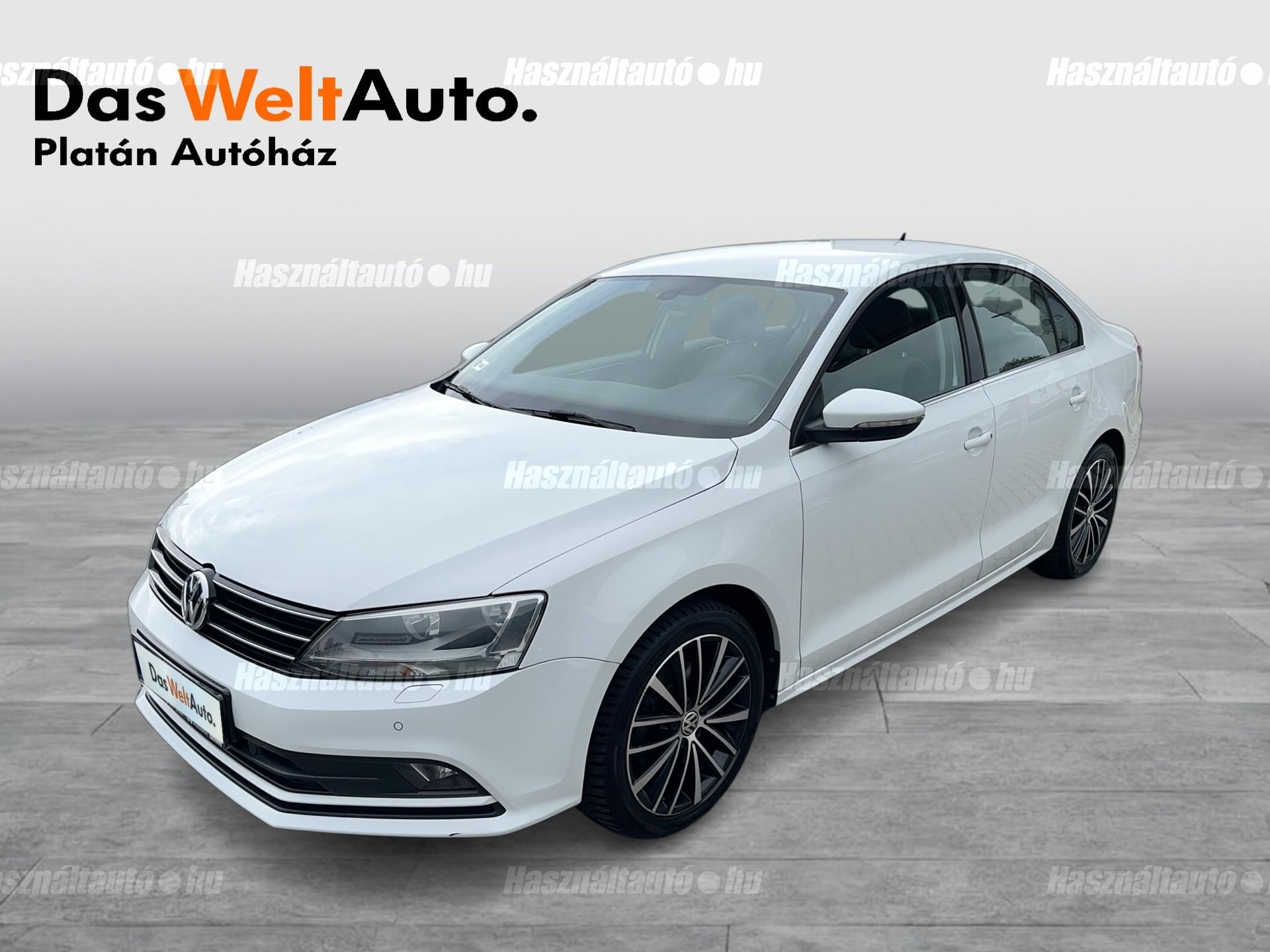 VOLKSWAGEN JETTA 2018/8 - 1