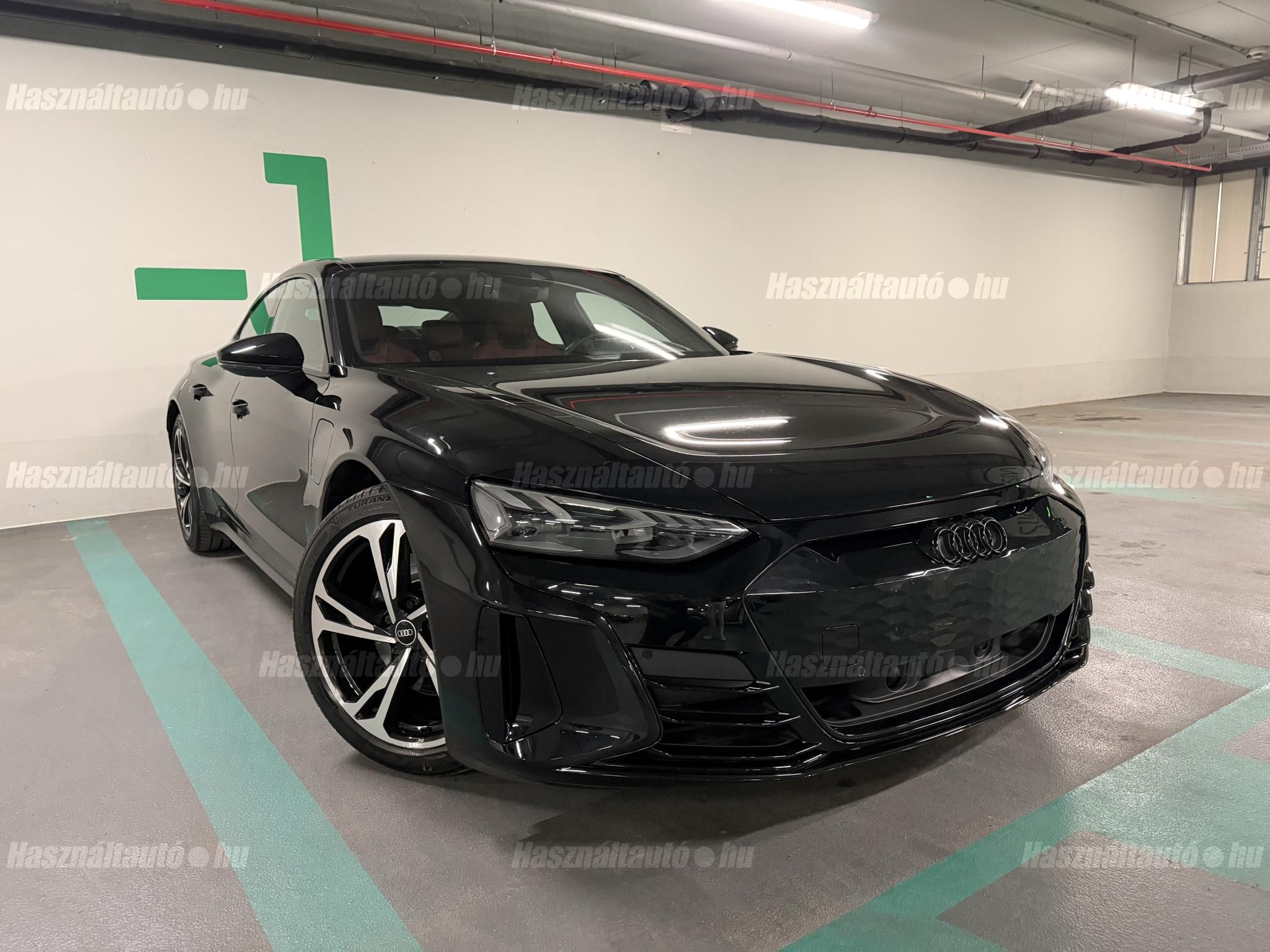 AUDI E-TRON GT 2021/8 - 1
