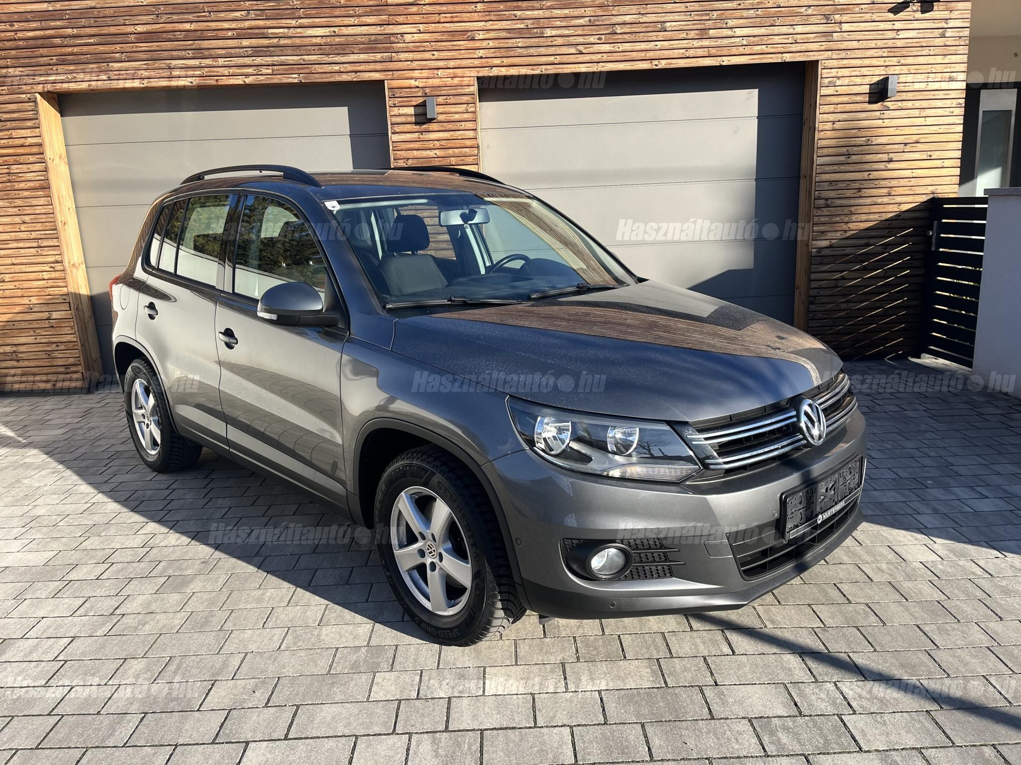 VOLKSWAGEN TIGUAN 2014/10 - 1