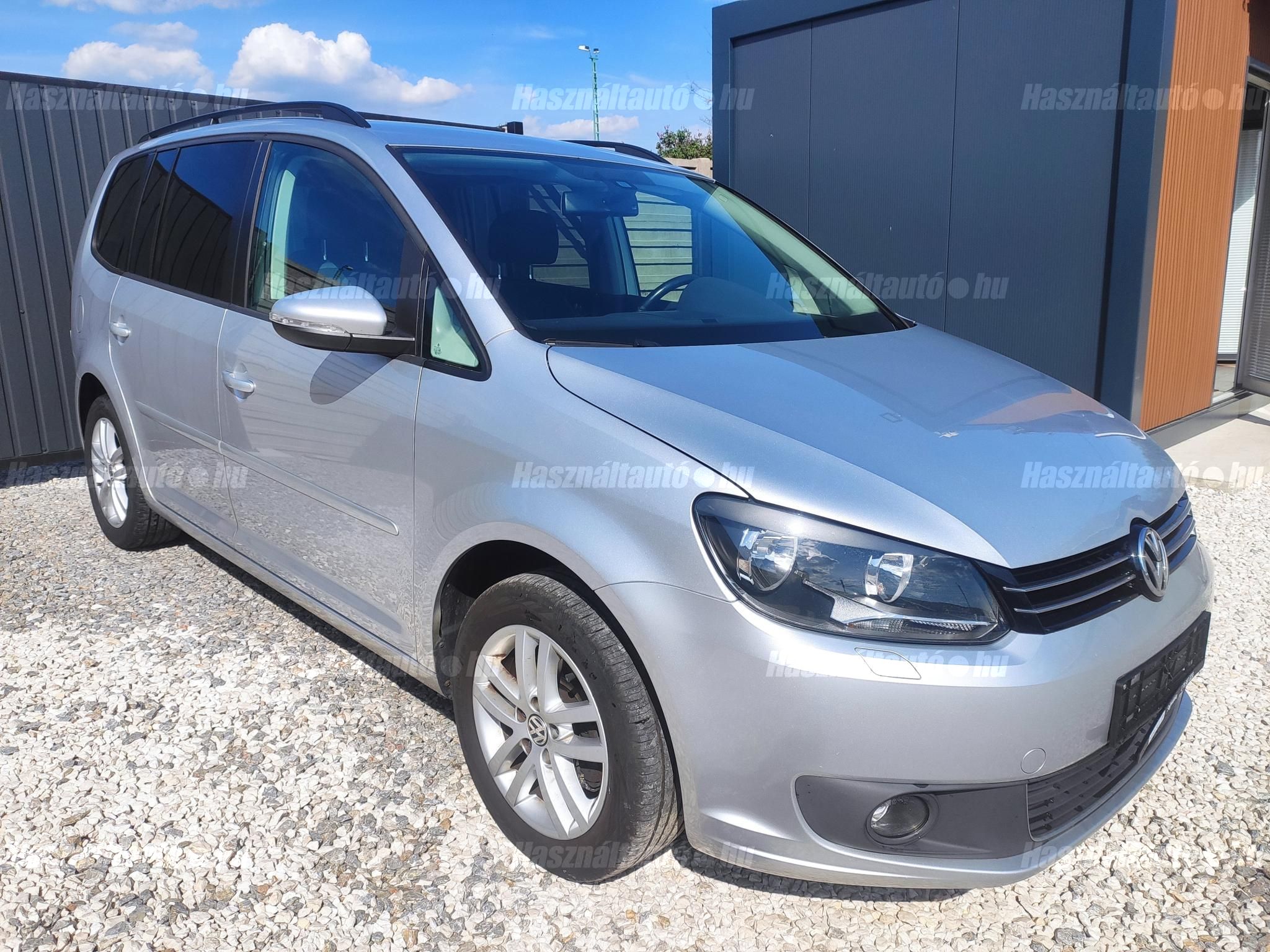 VOLKSWAGEN TOURAN 2014/9 - 1