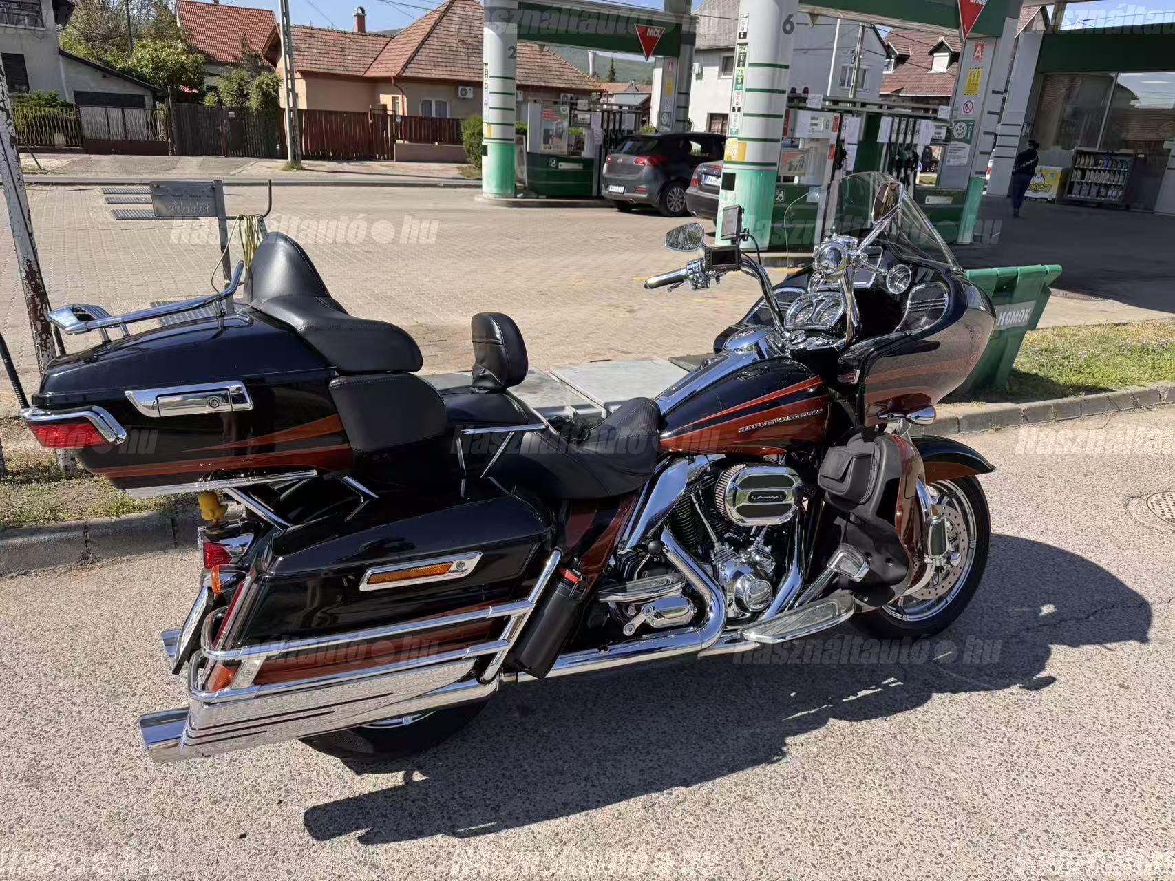 HARLEY-DAVIDSON ELECTRA GLIDE ULTRA LIMITED 2015/6 - 1