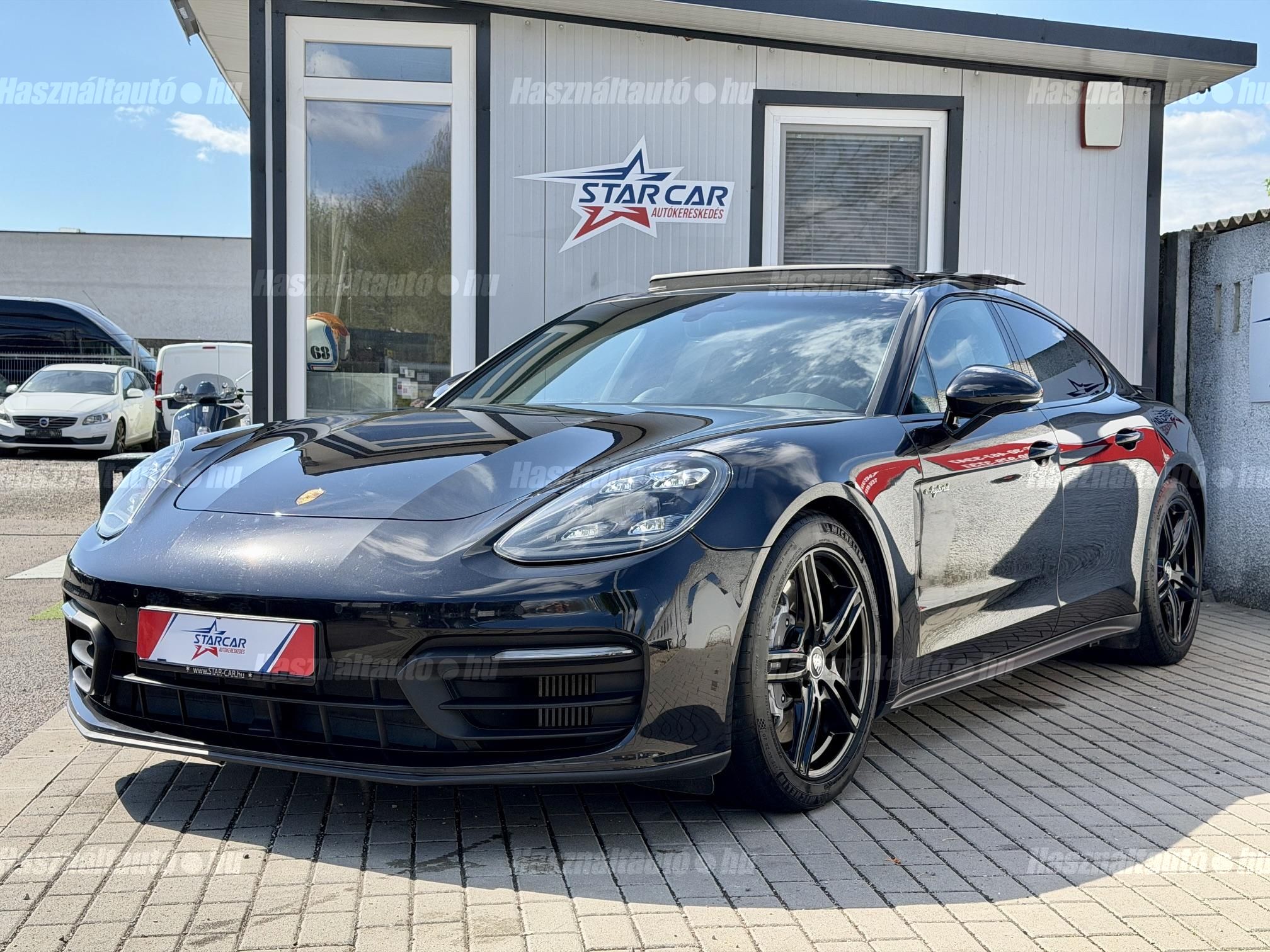 PORSCHE PANAMERA 2021/4 - 1