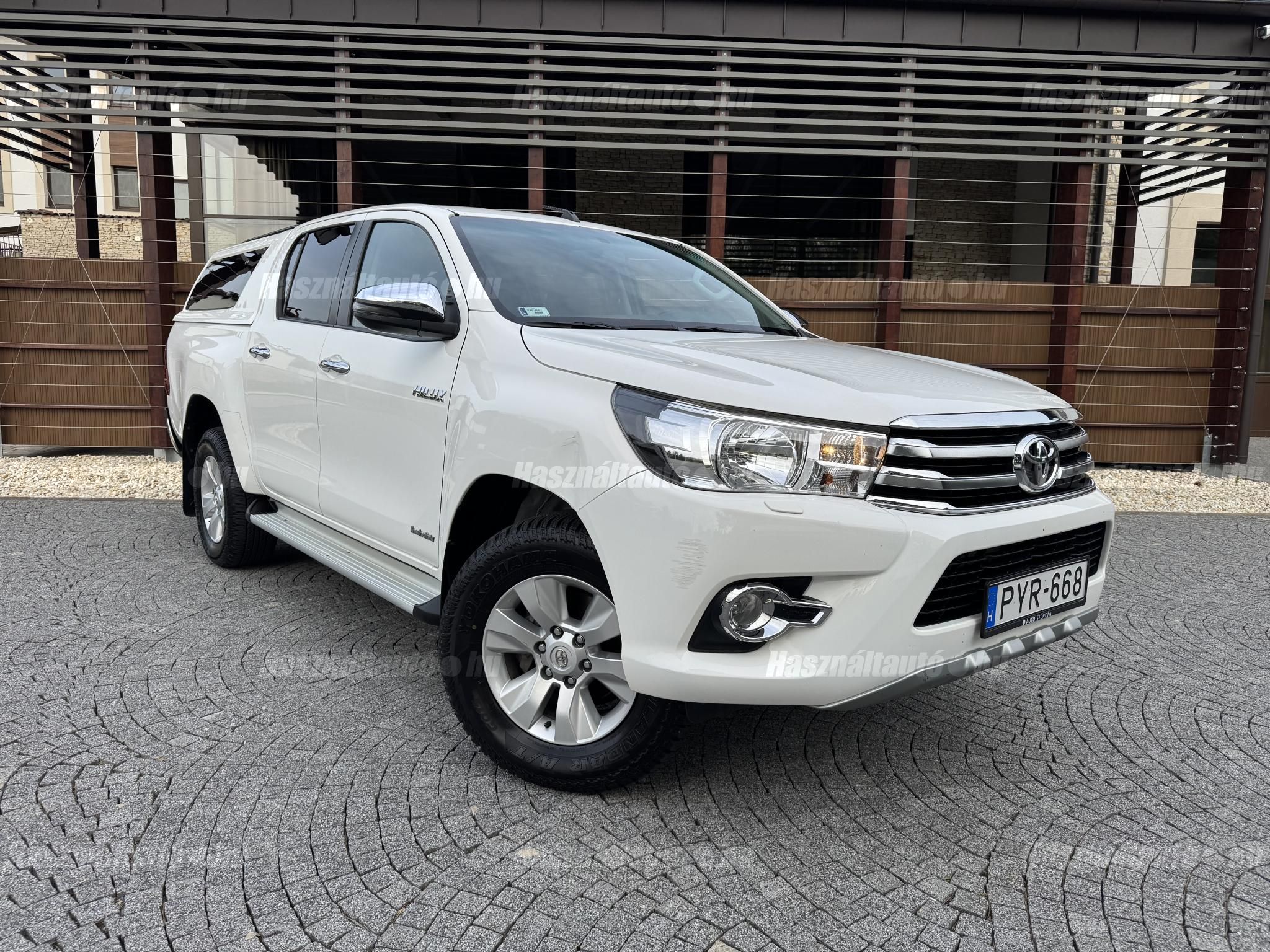 TOYOTA HILUX 2018/7 - 1