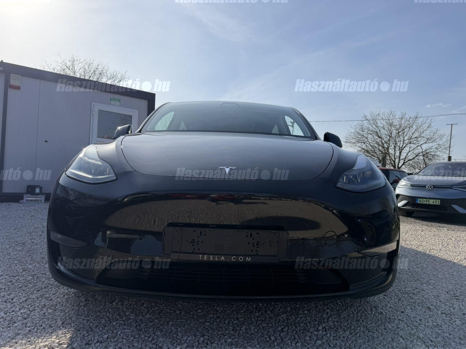 TESLA MODEL Y 2022/9 - 1