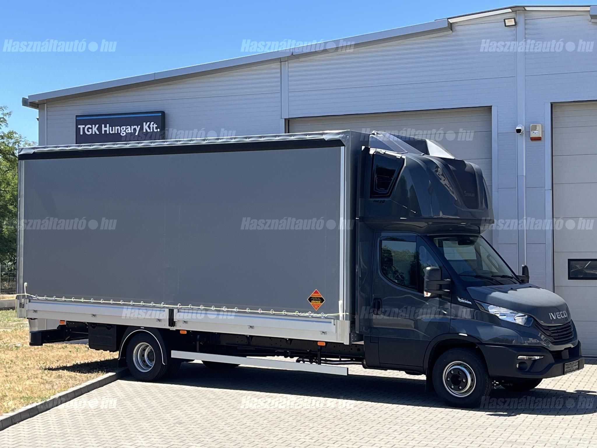 IVECO Daily 72C18H ÚJ Tetőhálófülke + platóponyva