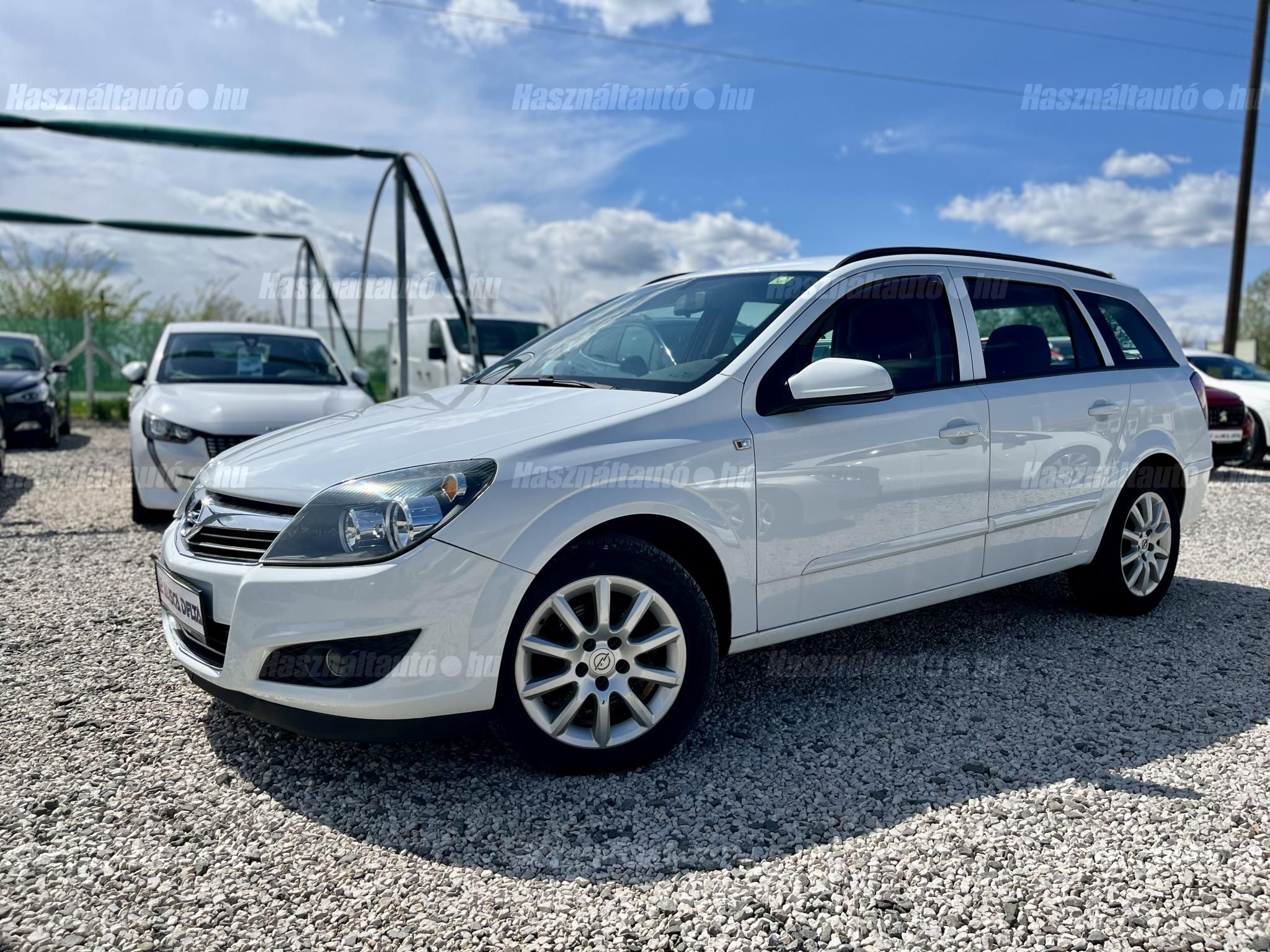 OPEL ASTRA H 2008/10 - 1