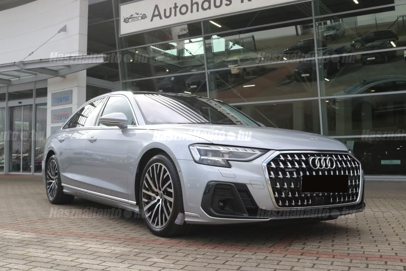 AUDI A8 2023/12 - 1