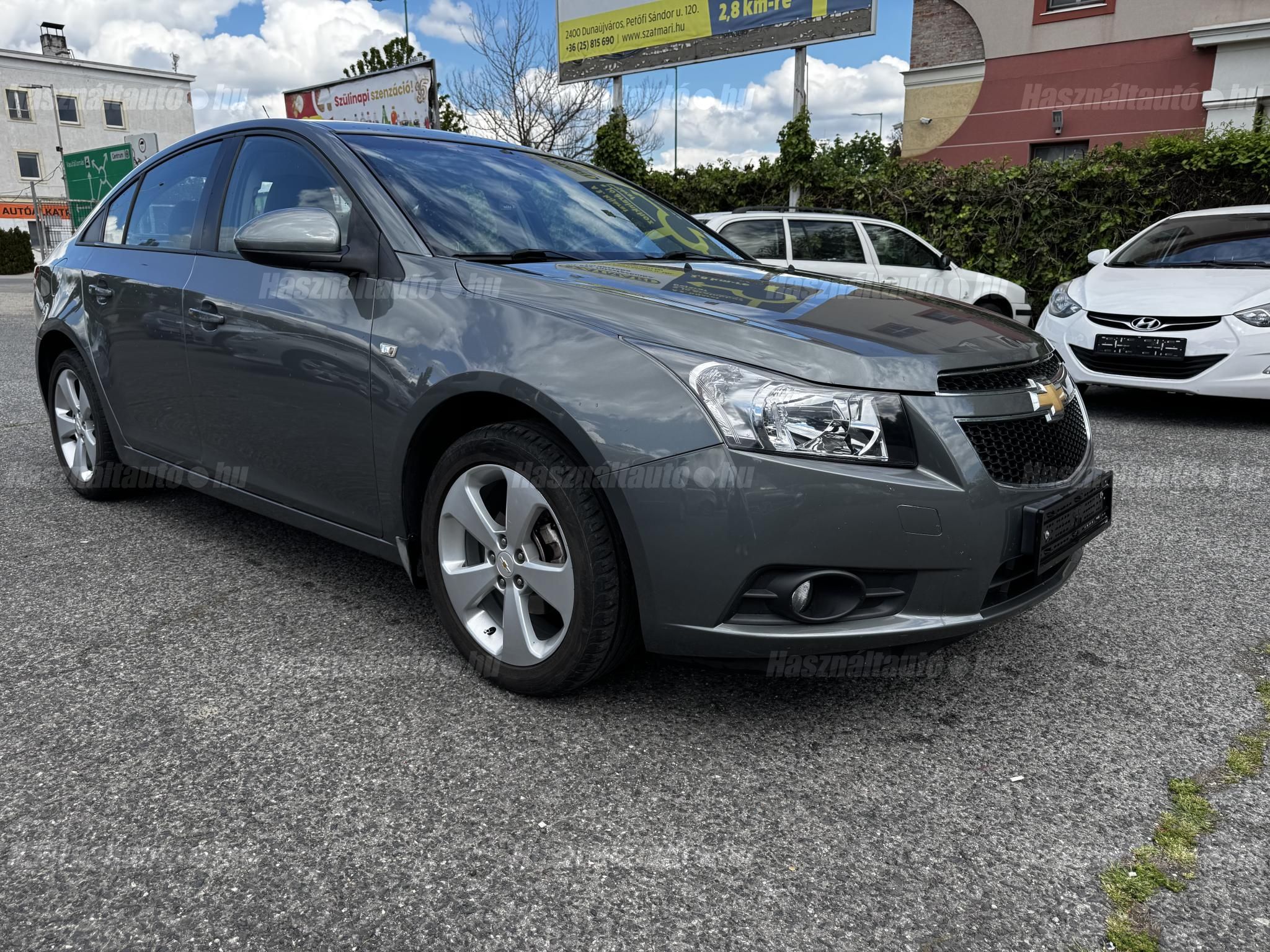 CHEVROLET CRUZE 2010/2 - 1