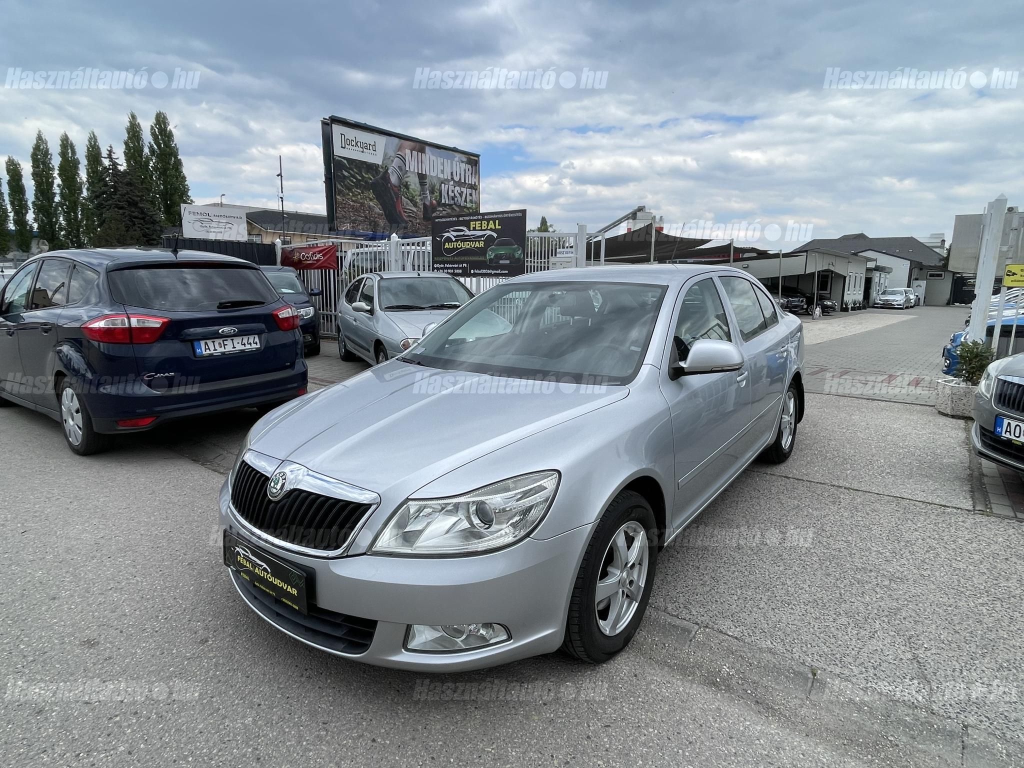 SKODA OCTAVIA 2010 - 1