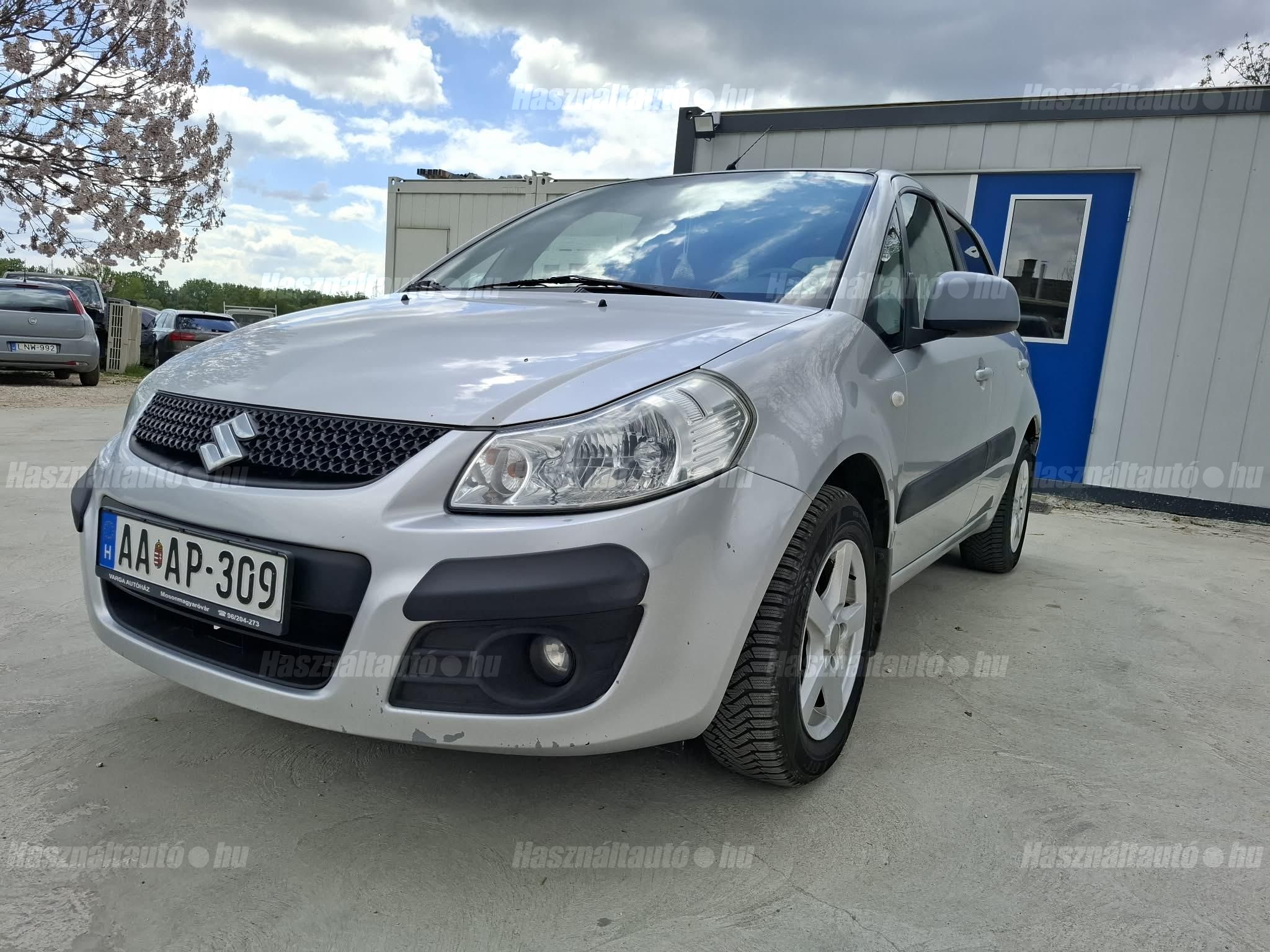 SUZUKI SX4 2010/4 - 1
