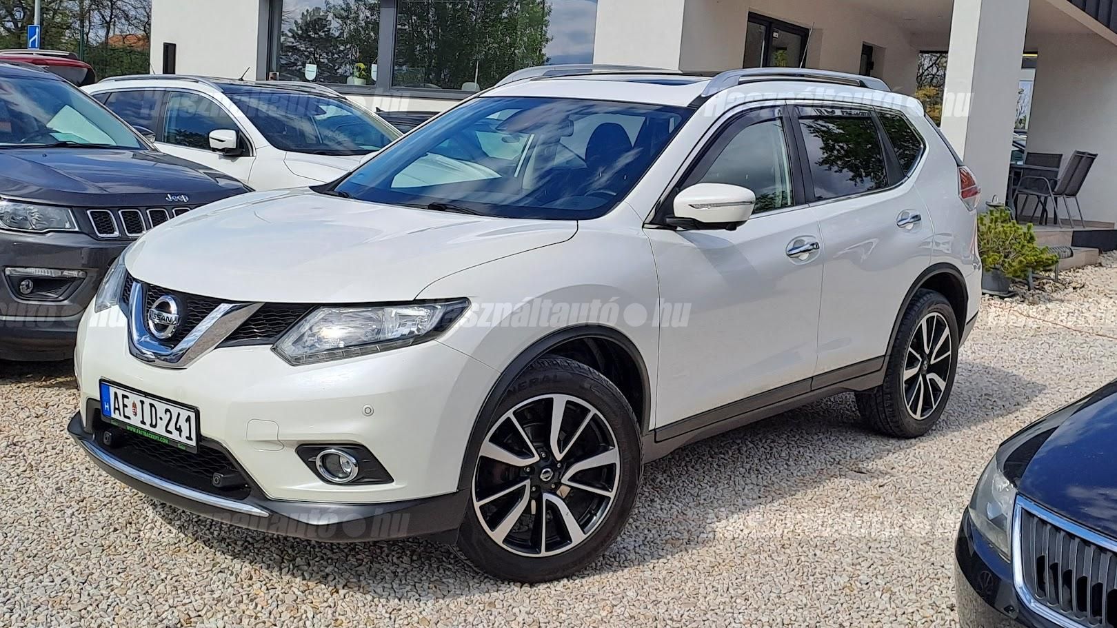 NISSAN X-TRAIL 2017/5 - 1