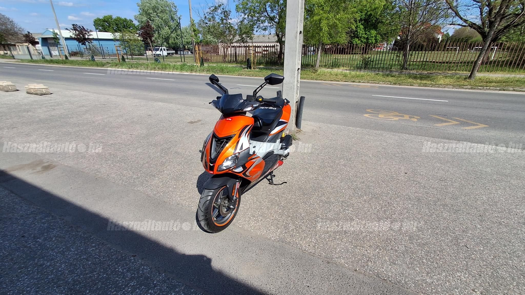 APRILIA SR 50 2009/4 - 1