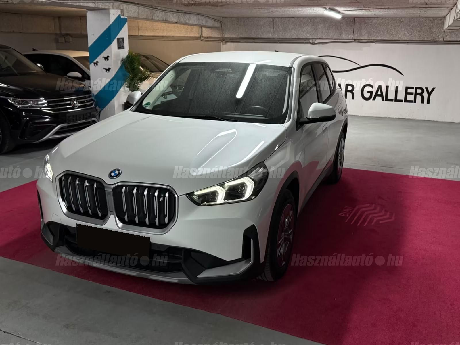 BMW IX1 2023/8 - 1
