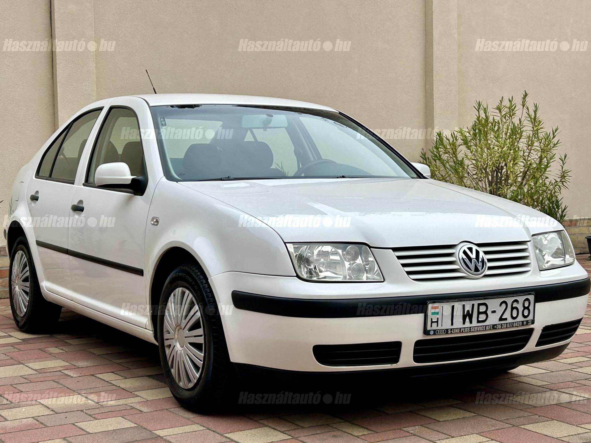 VOLKSWAGEN BORA 2005 - 1