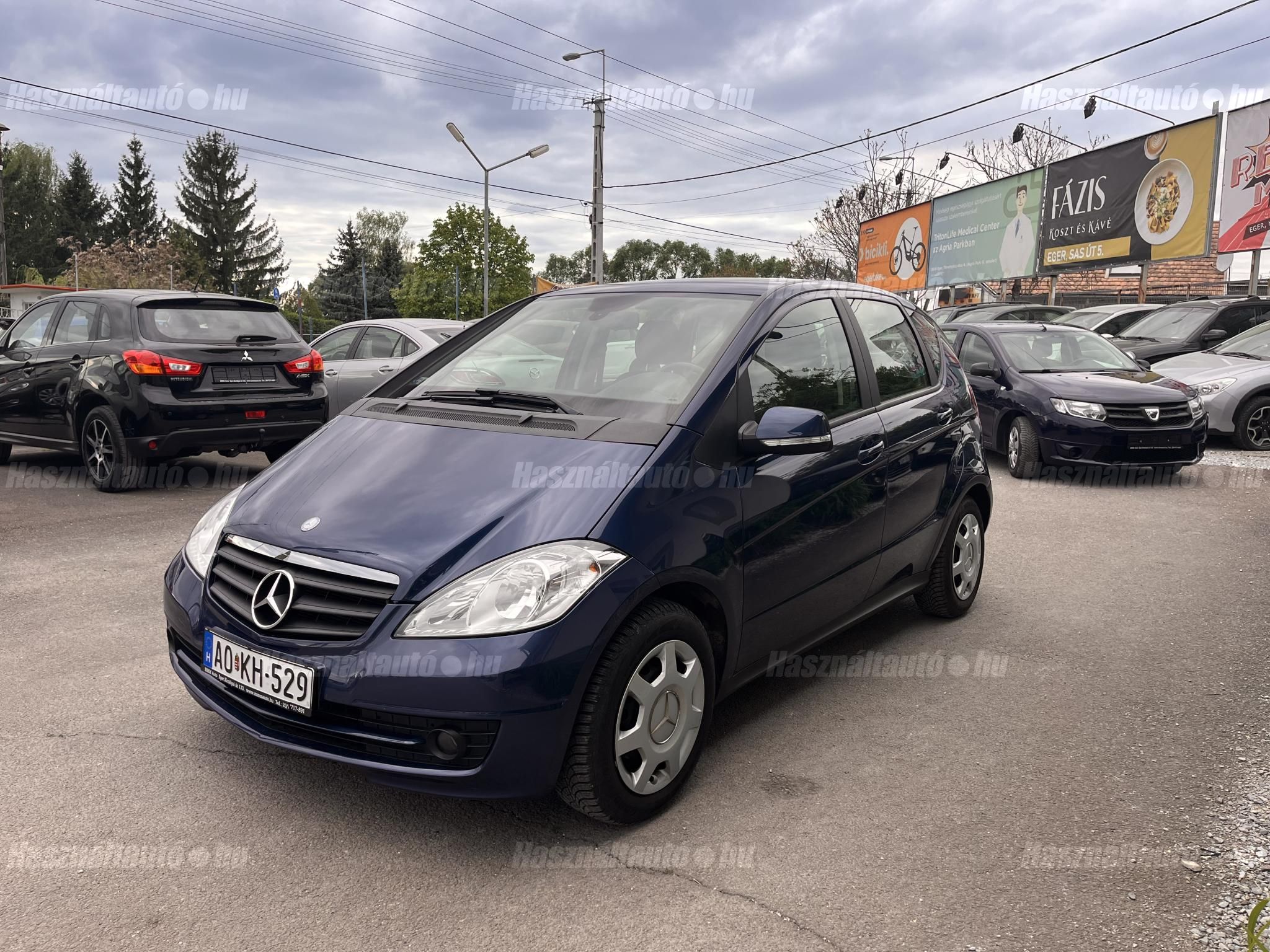 MERCEDES-BENZ A 180 2010/3 - 1