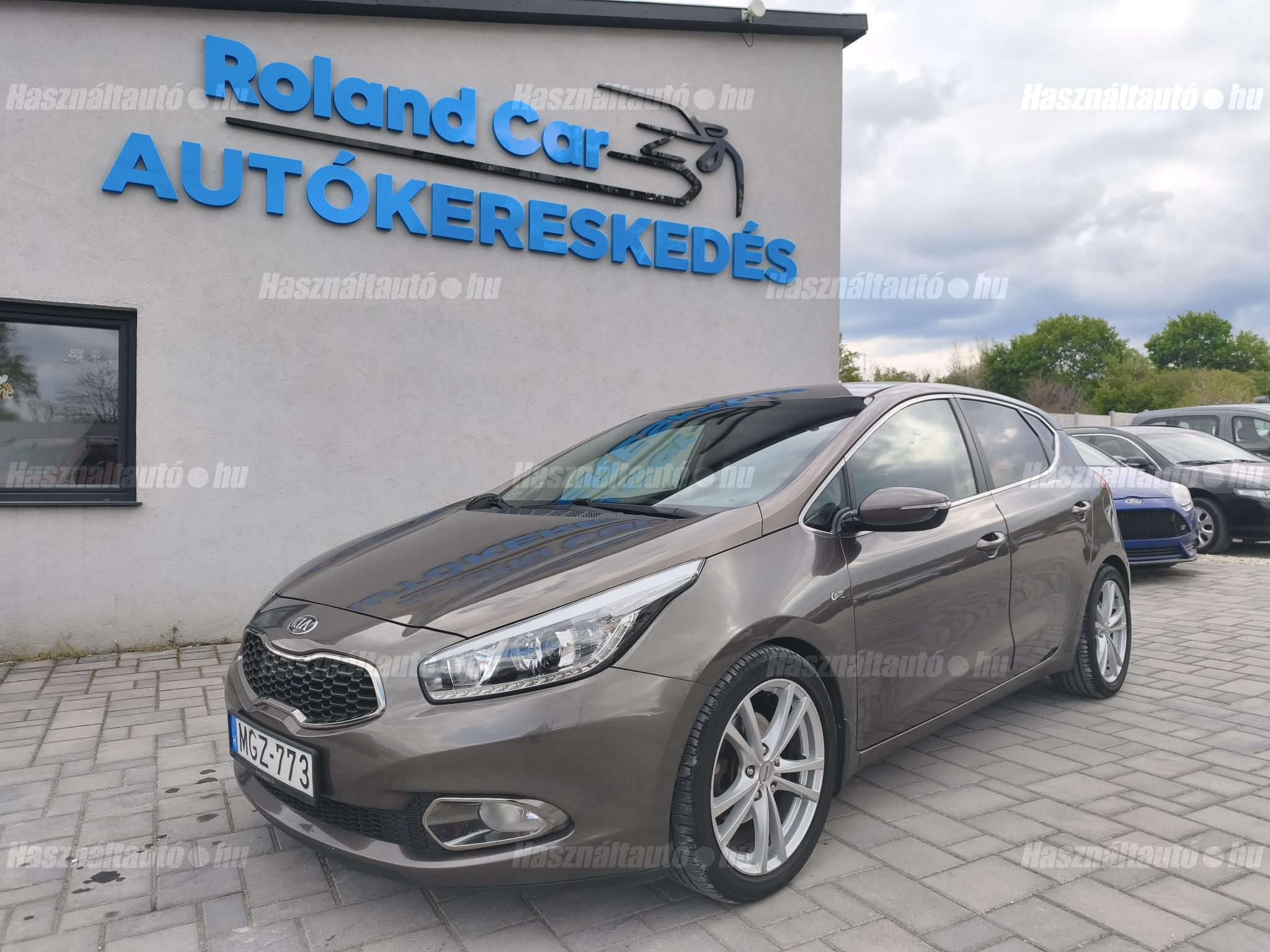 KIA CEE'D 2013/2 - 1
