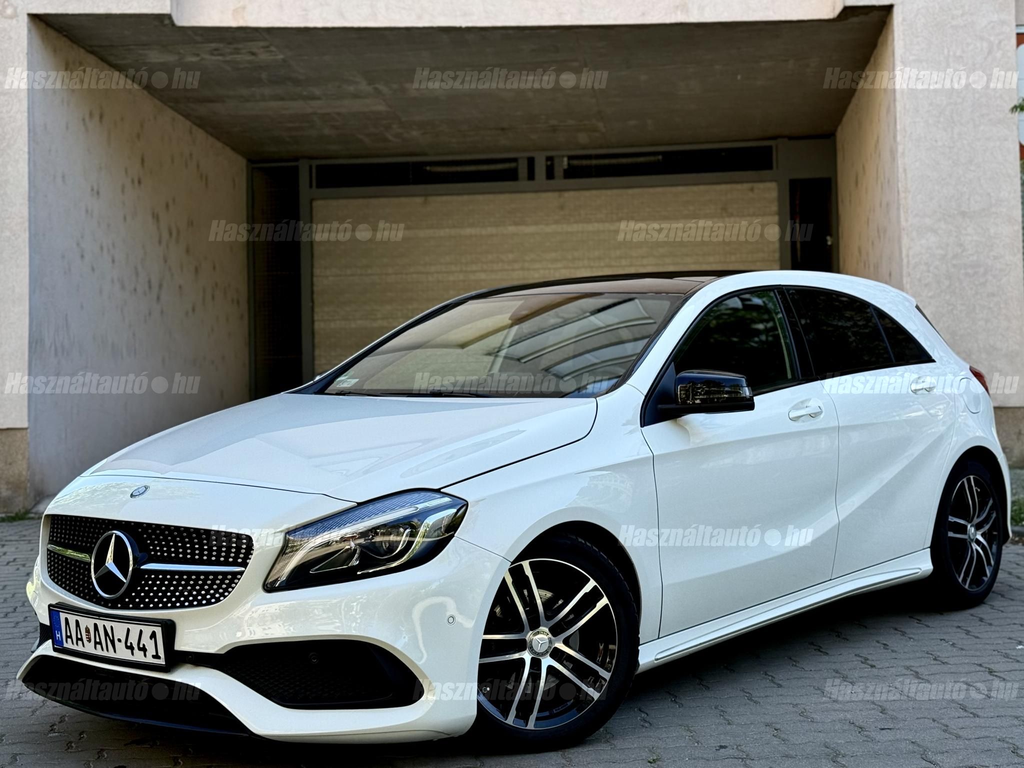 MERCEDES-BENZ A 200 2017/2 - 1
