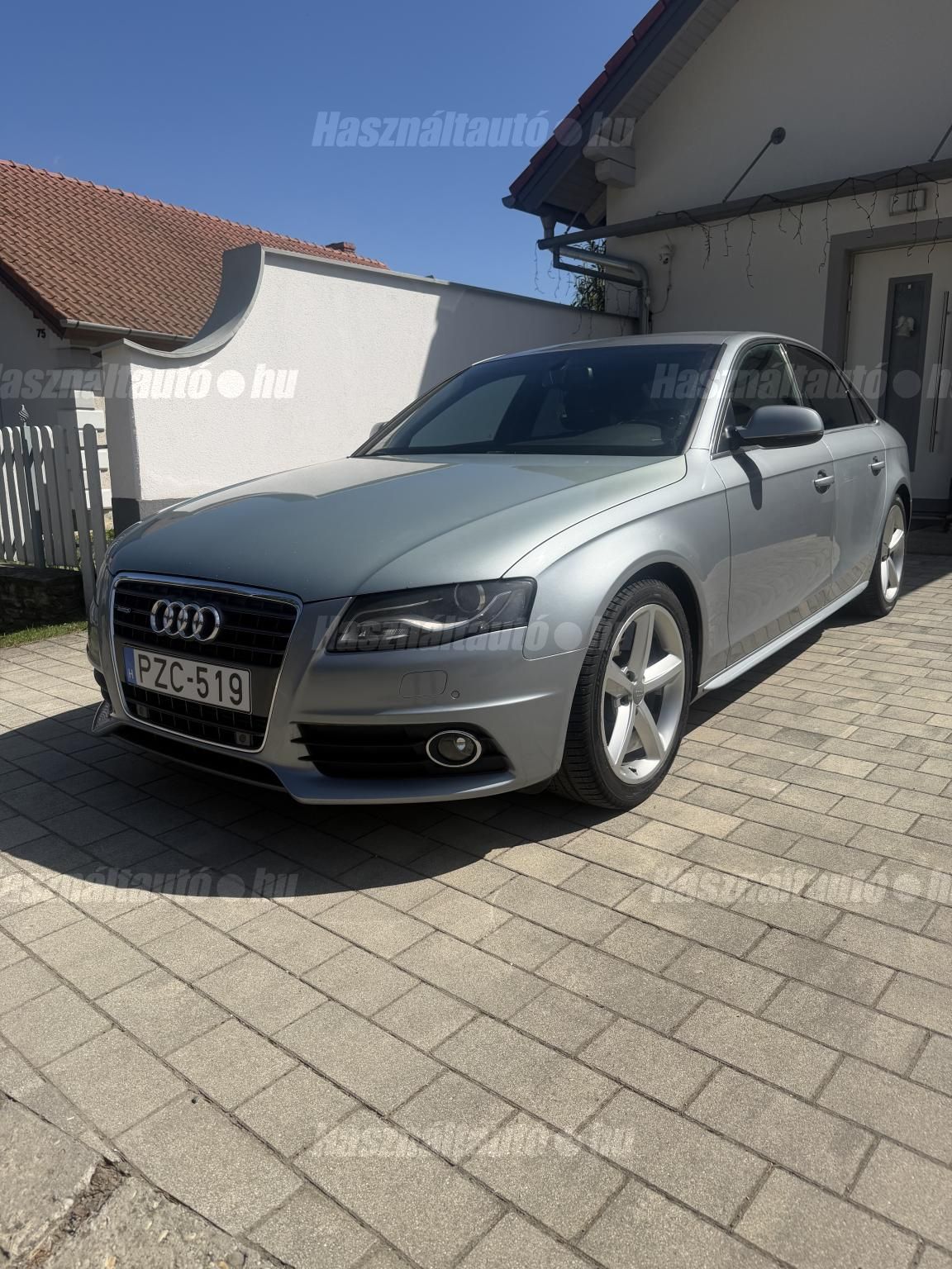 AUDI A4 2010/12 - 1