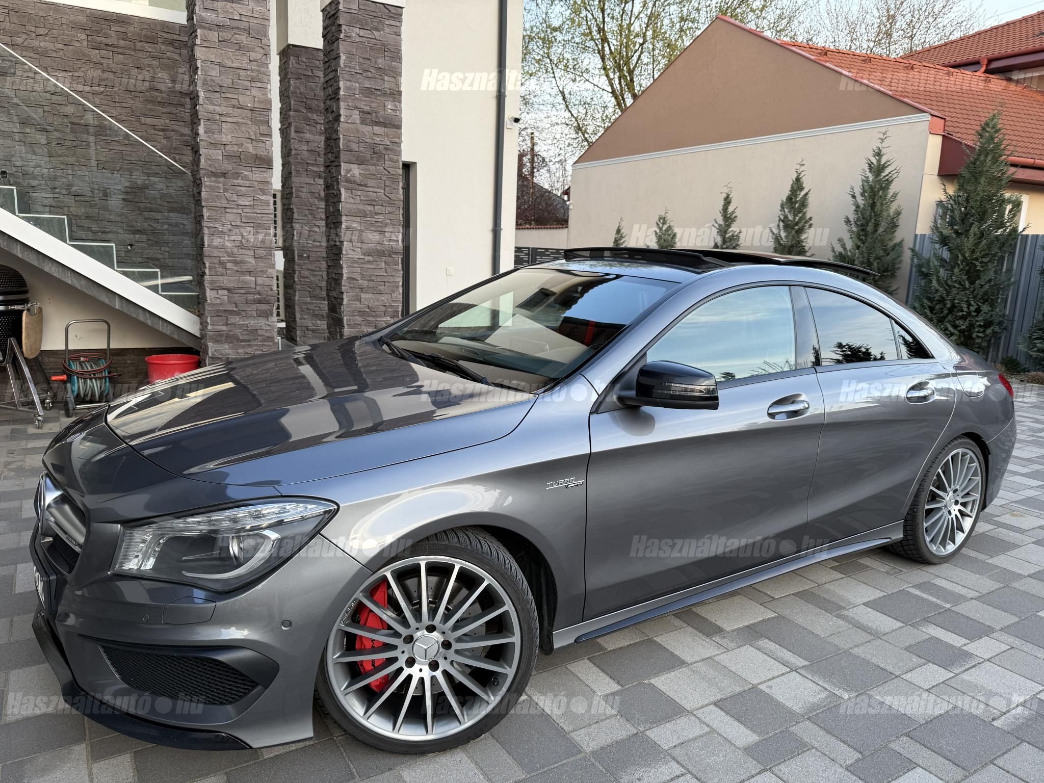 MERCEDES-BENZ CLA 45 AMG 2015/1 - 1