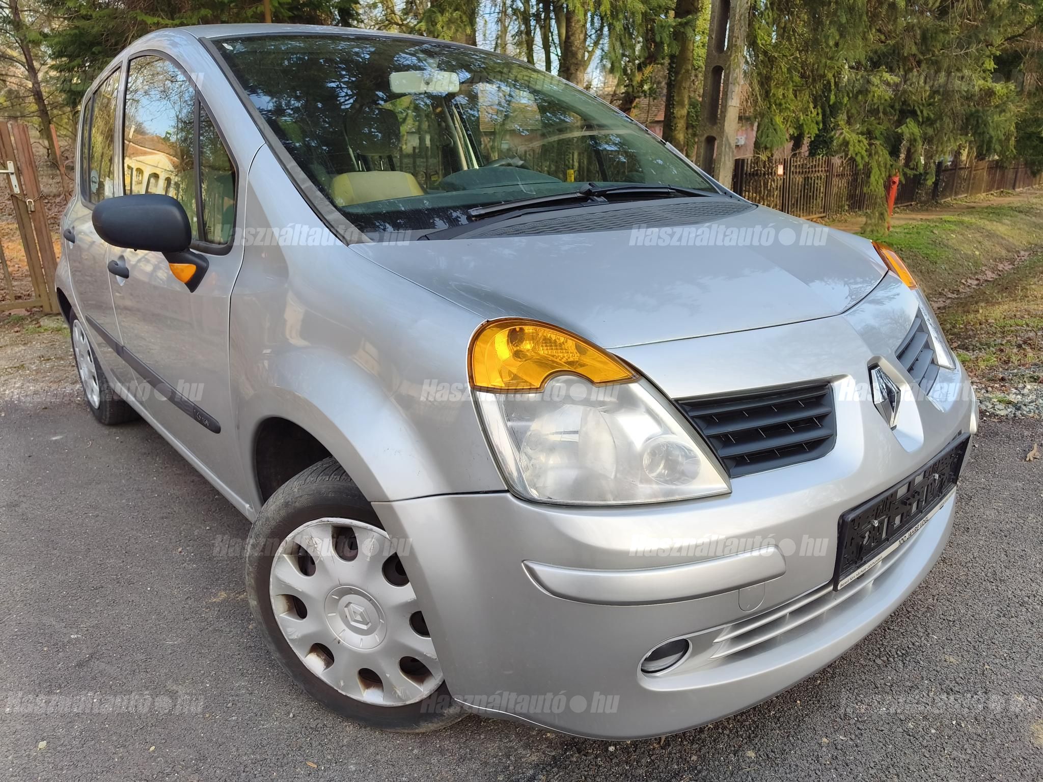 RENAULT MODUS 2006/9 - 1