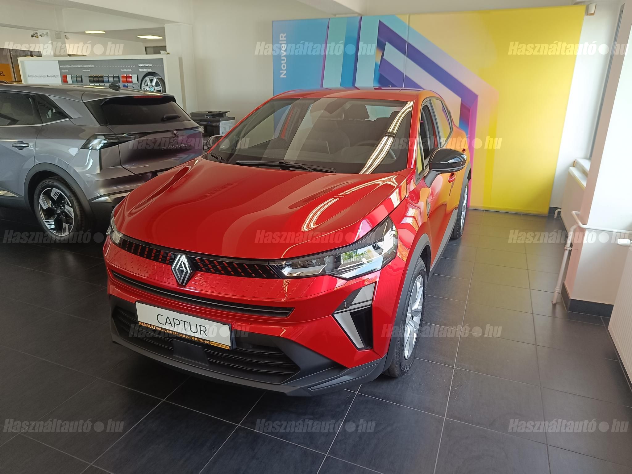 RENAULT CAPTUR 2025/12 - 1