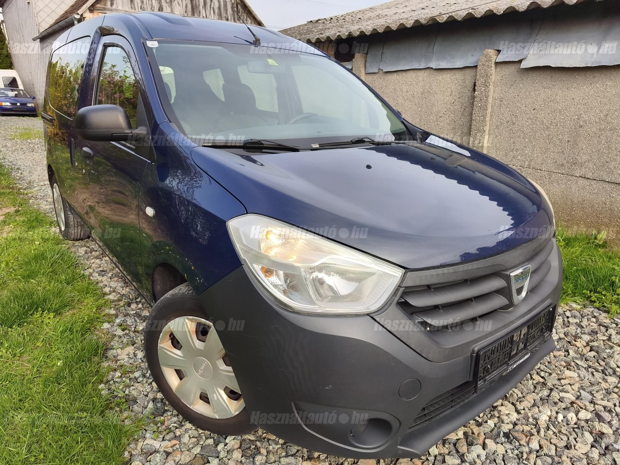 DACIA DOKKER 2013/4 - 1