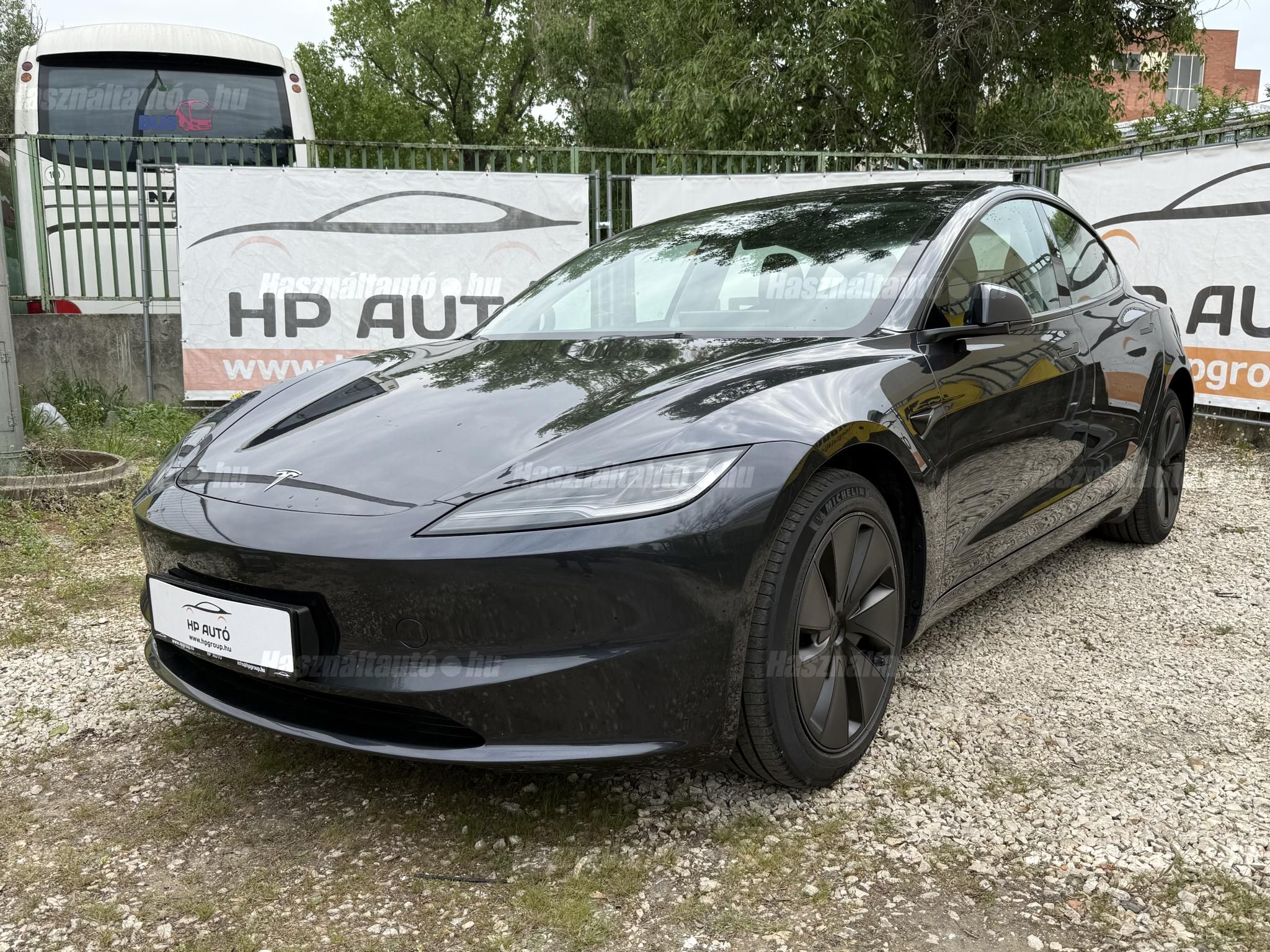 TESLA MODEL 3 2023/11 - 1