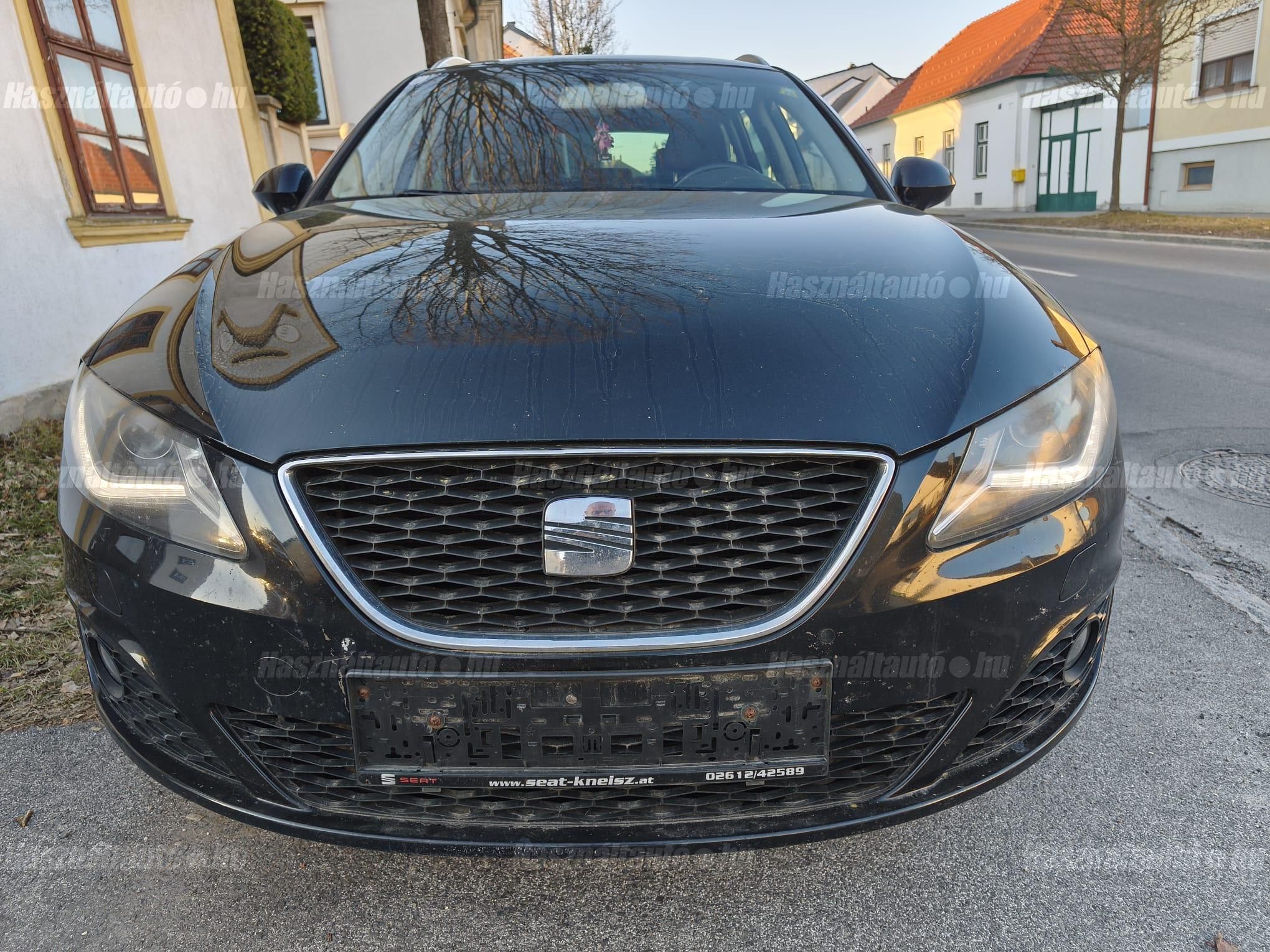 SEAT EXEO 2013/10 - 1