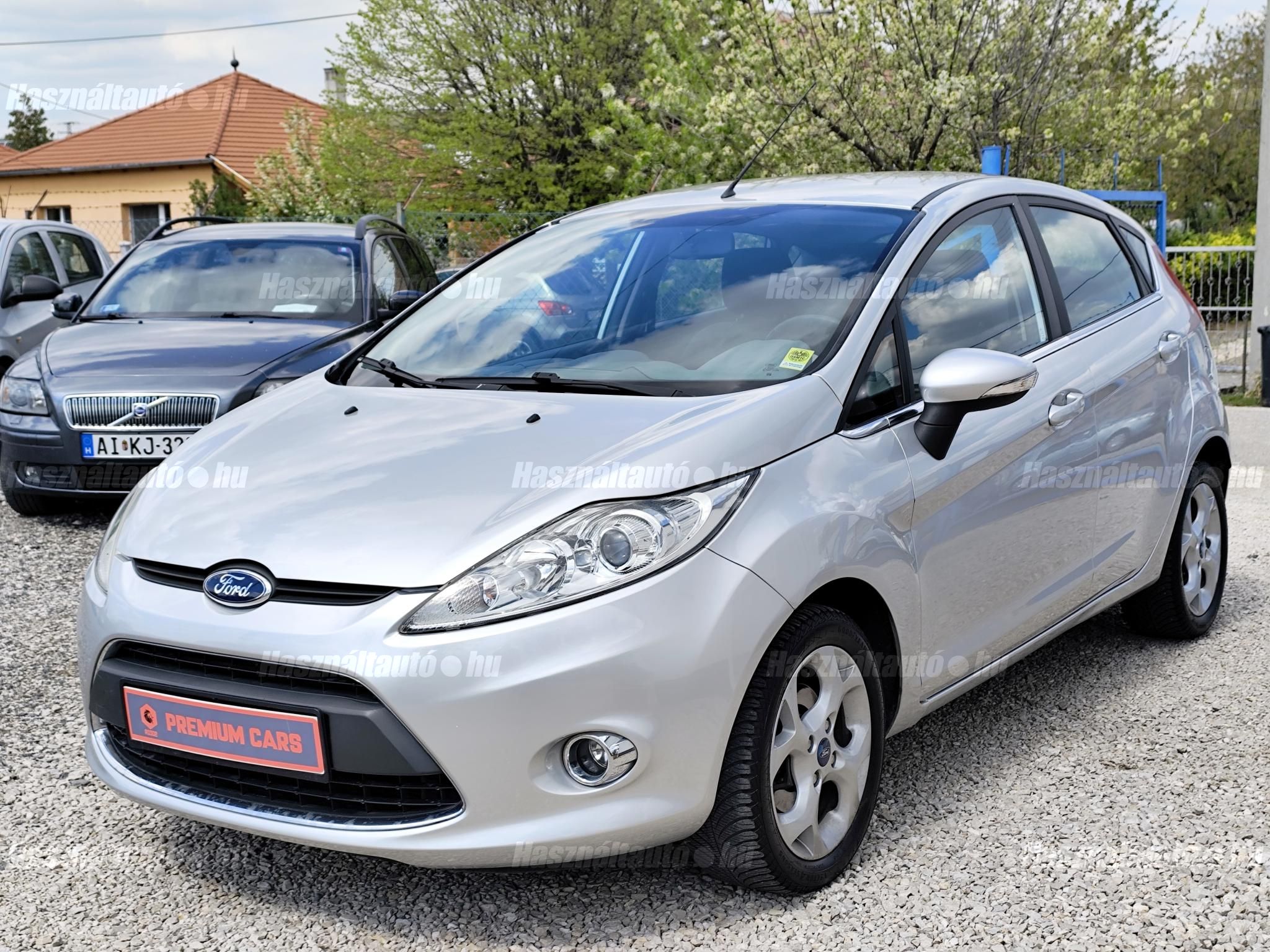 FORD FIESTA 2010 - 1