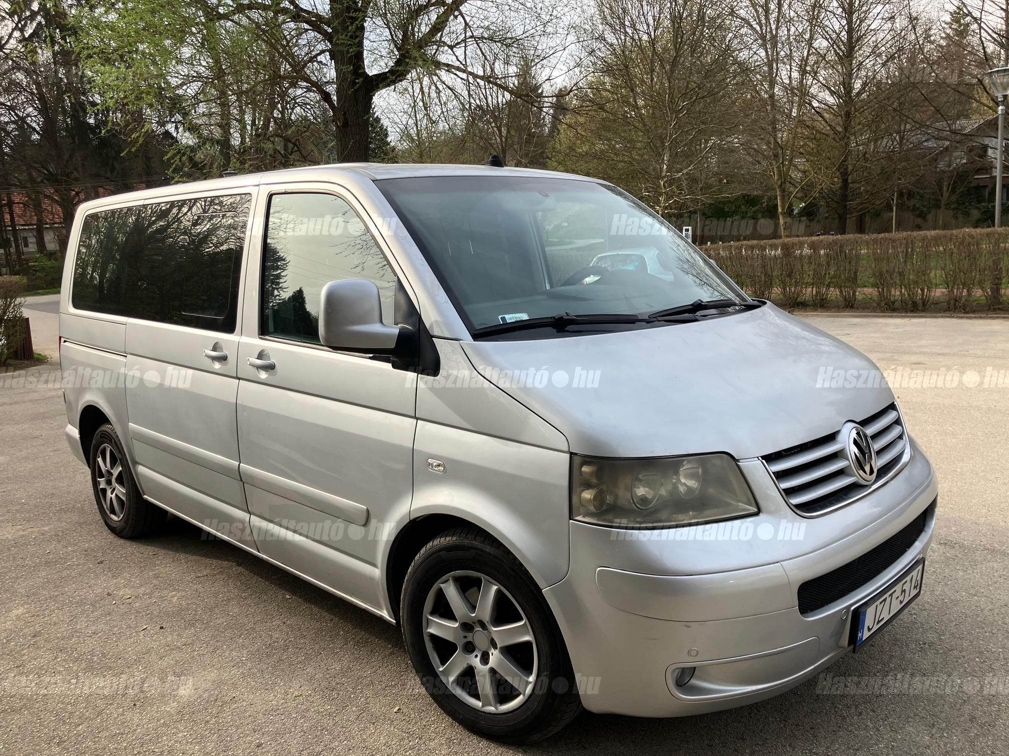 VOLKSWAGEN MULTIVAN 2004/11 - 1