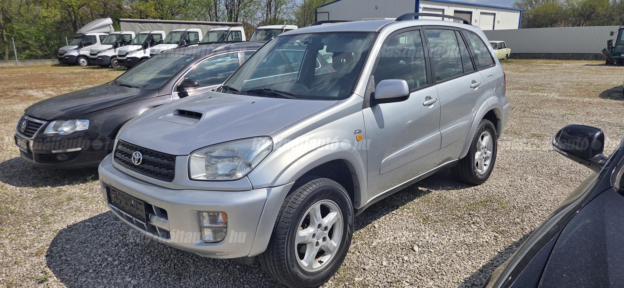 TOYOTA RAV 4 2003 - 1