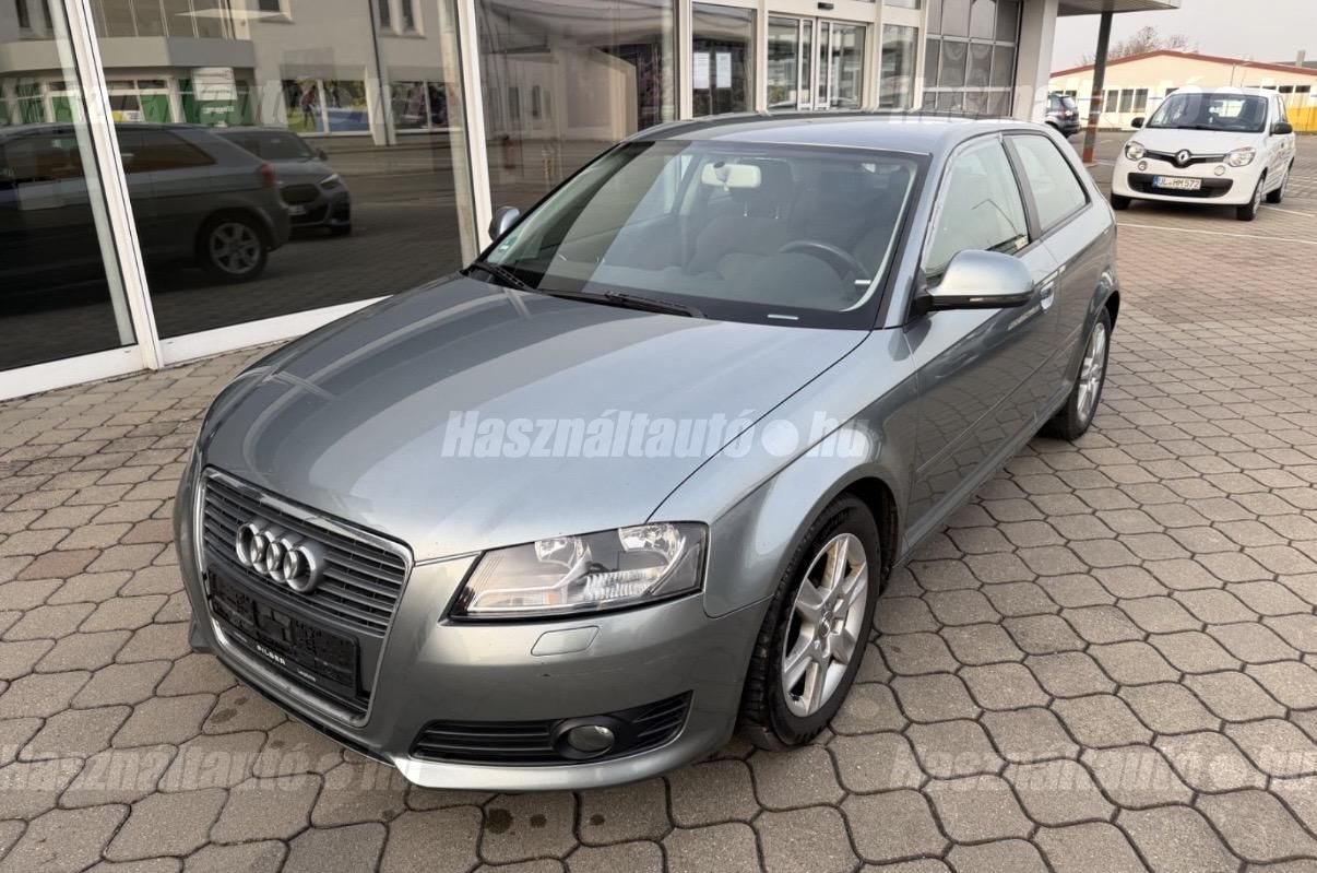 AUDI A3 2009 - 1