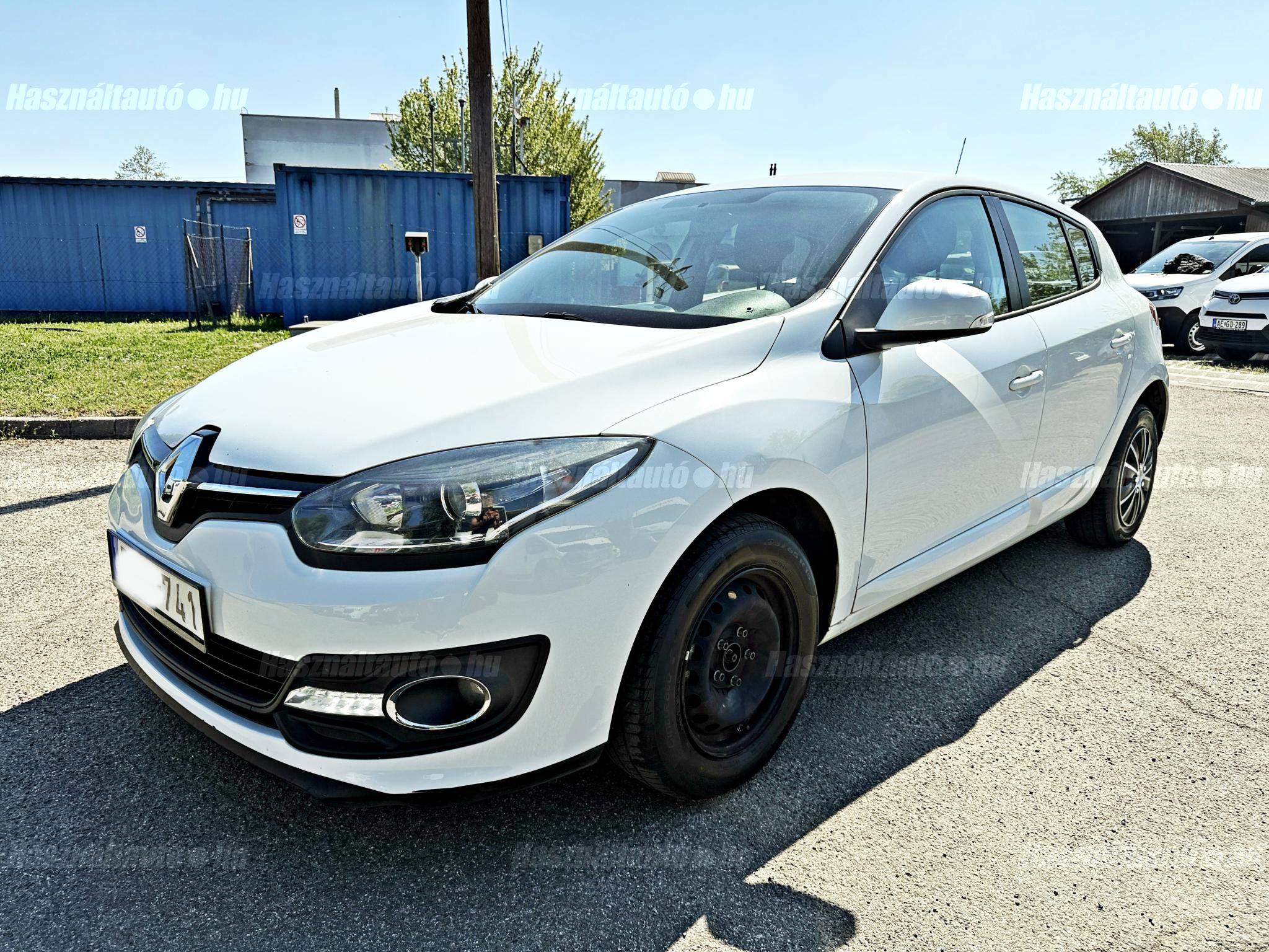 RENAULT MEGANE 2015/2 - 1