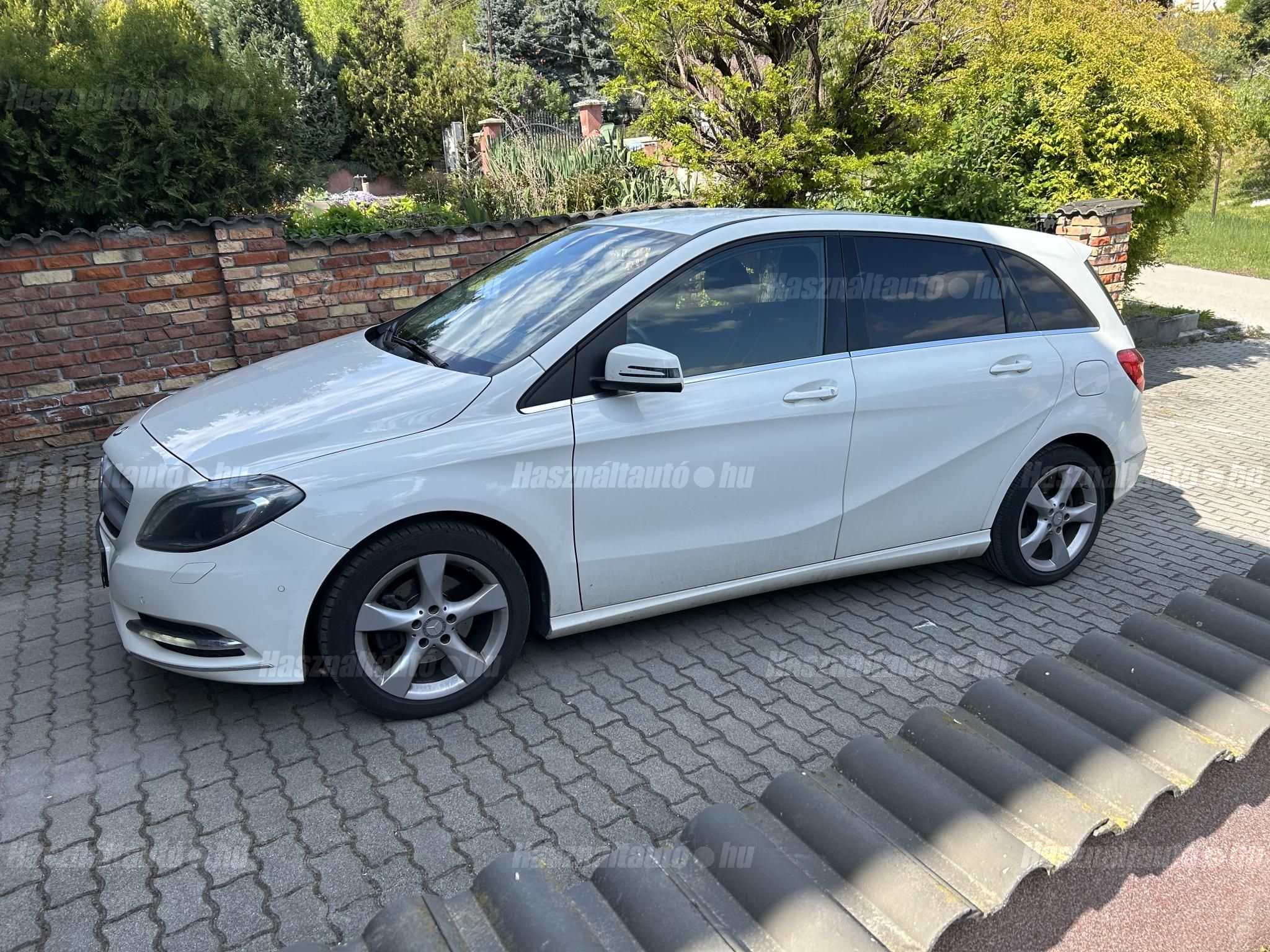 MERCEDES-BENZ B-OSZTÁLY 2014/7 - 1
