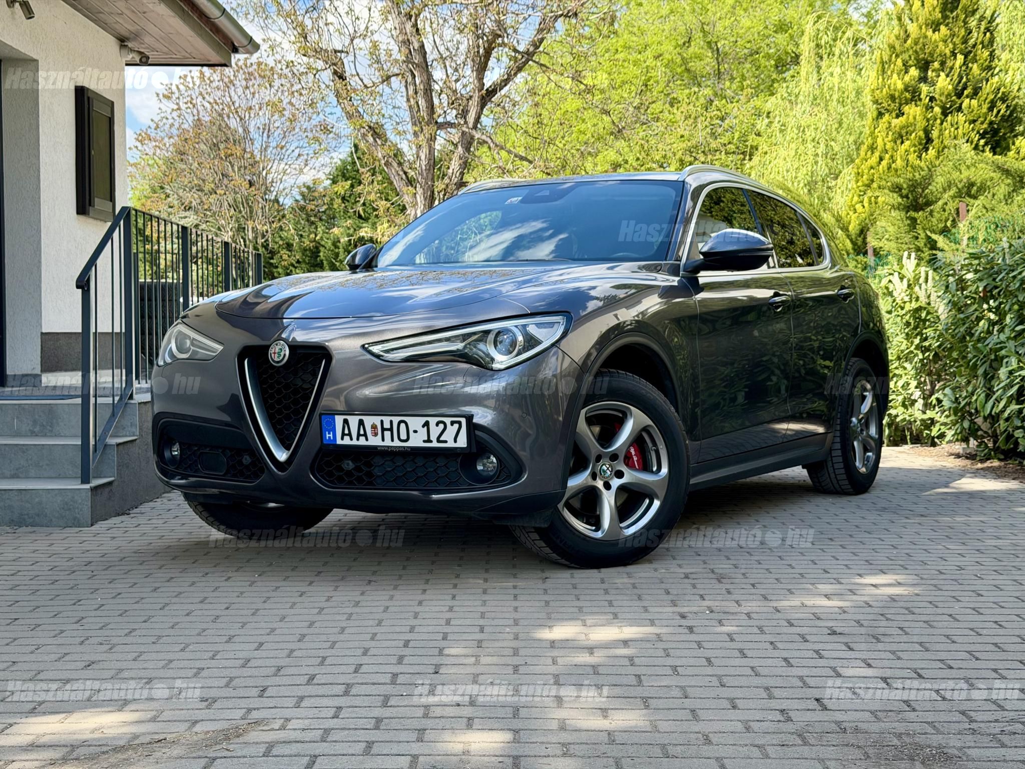 ALFA ROMEO STELVIO 2018/11 - 1