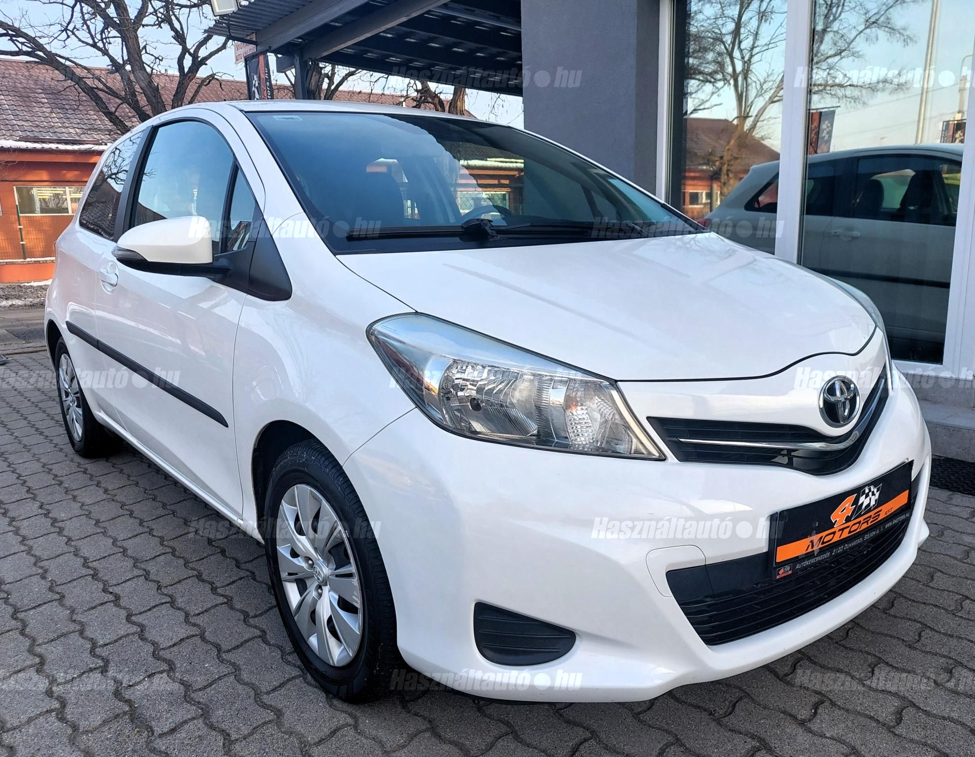 TOYOTA YARIS 2013/5 - 1