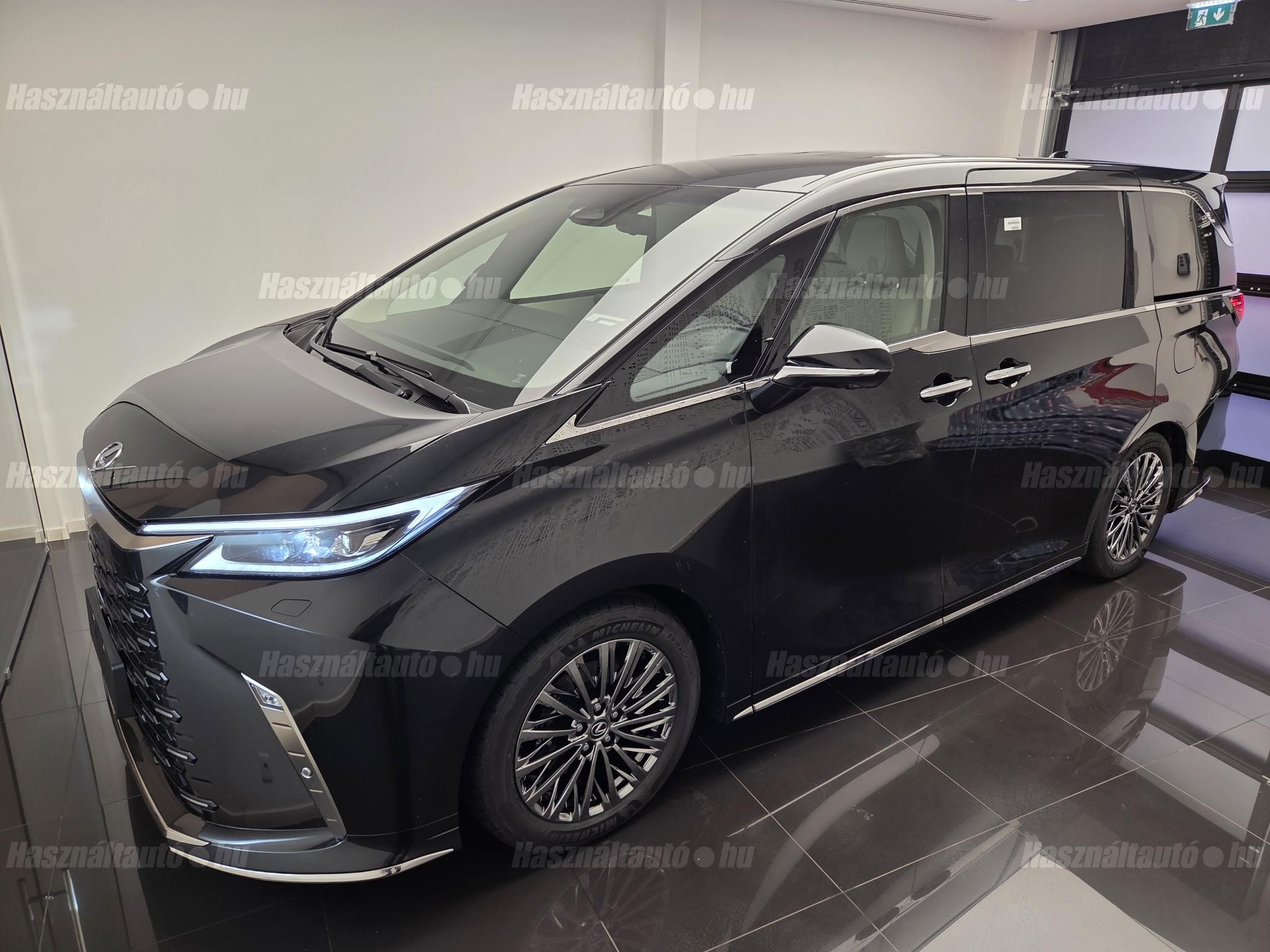 LEXUS LM 2025 - 1