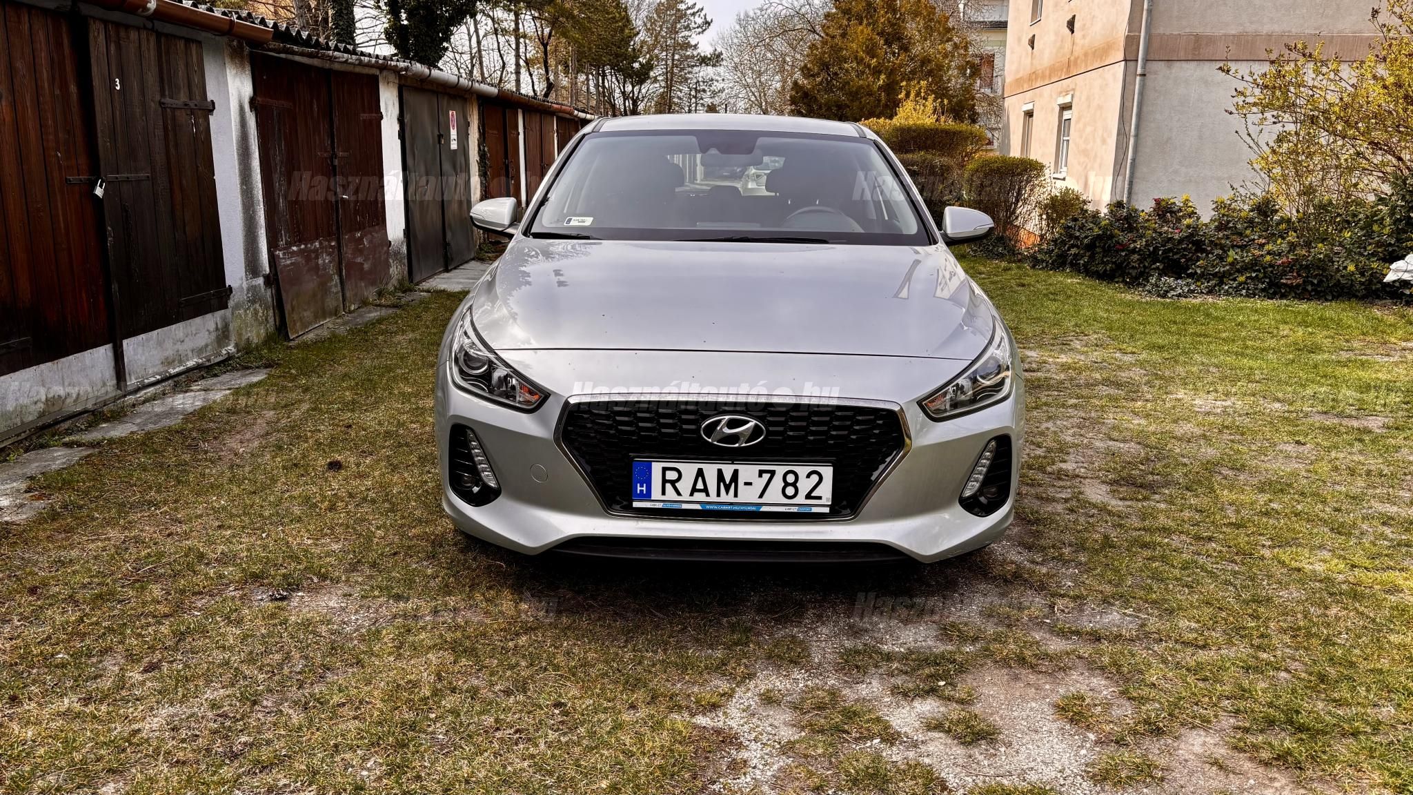 HYUNDAI I30 2018/8 - 1