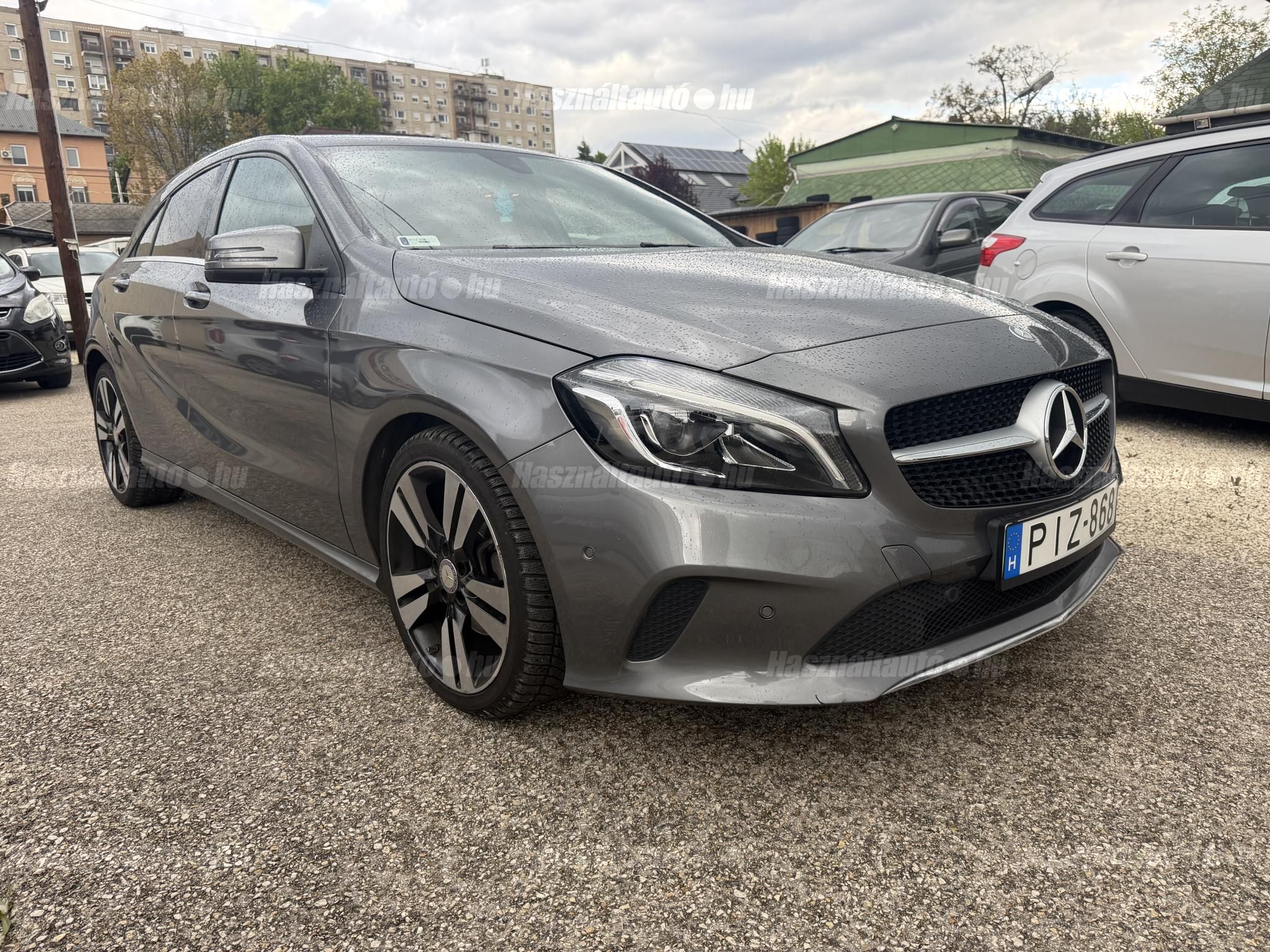 MERCEDES-BENZ A 200 2016/4 - 1