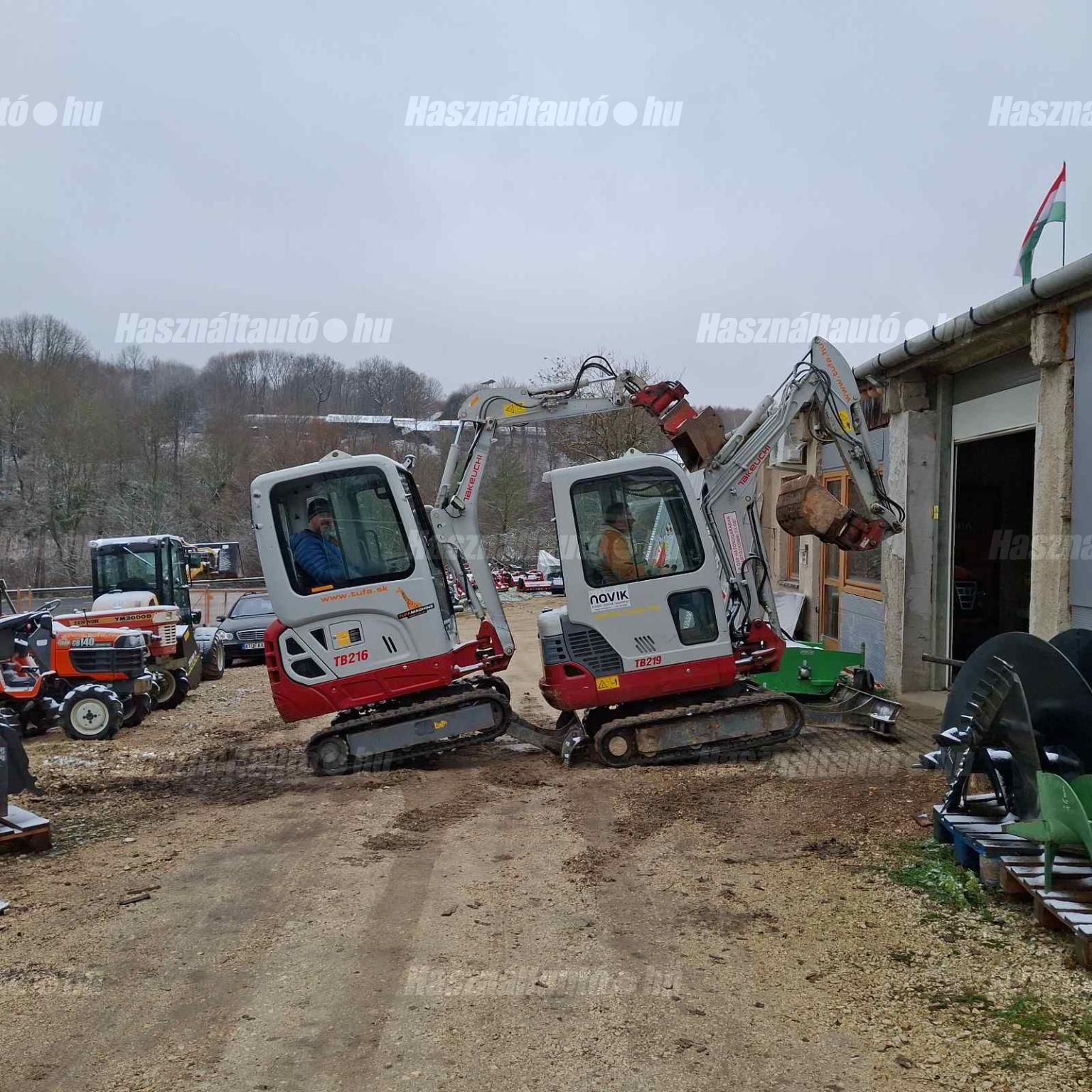 TAKEUCHI 2020/4 - 1