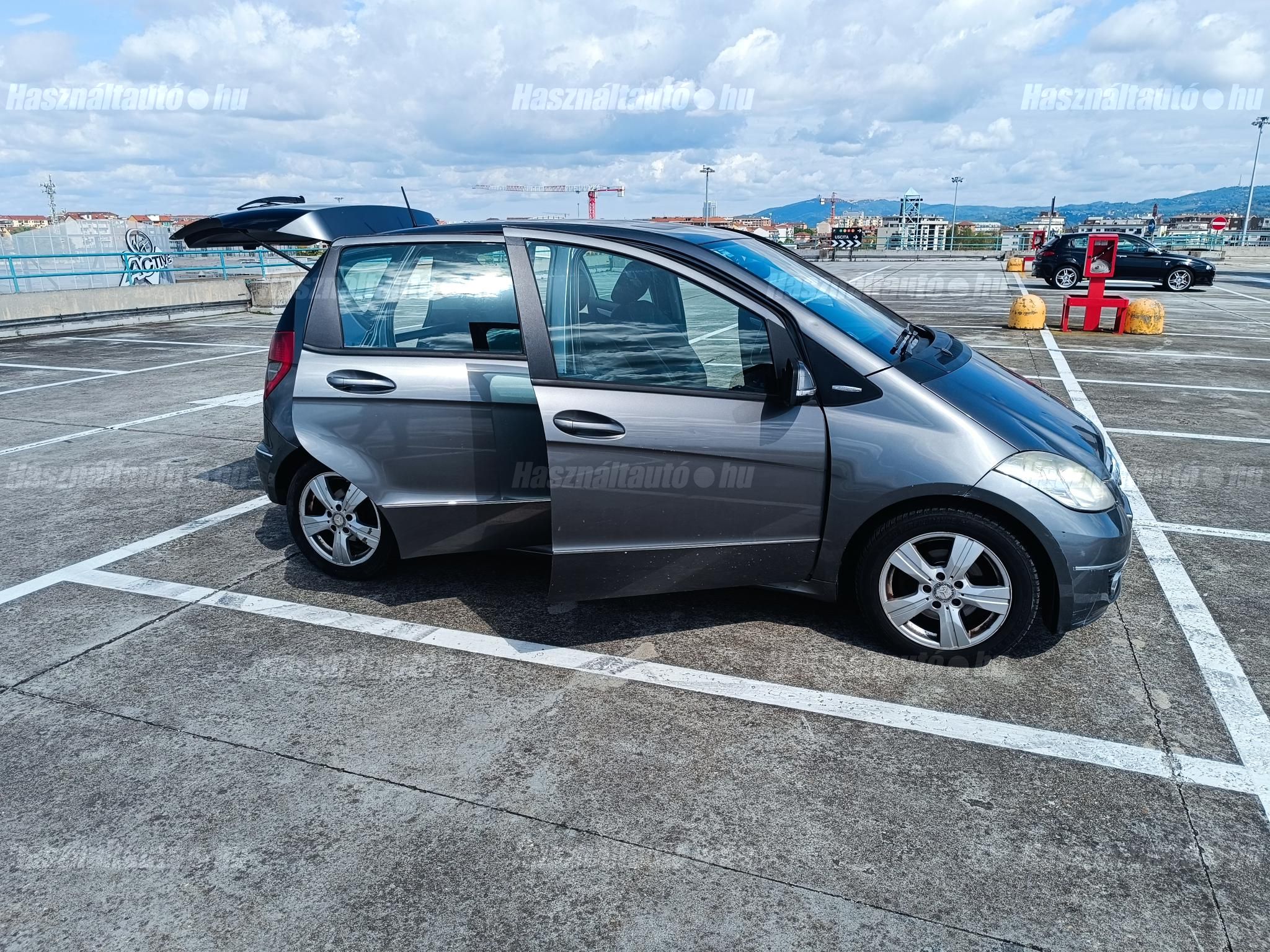 Il motore è in perfette condizioni sostituzione olio motore e olio cambio